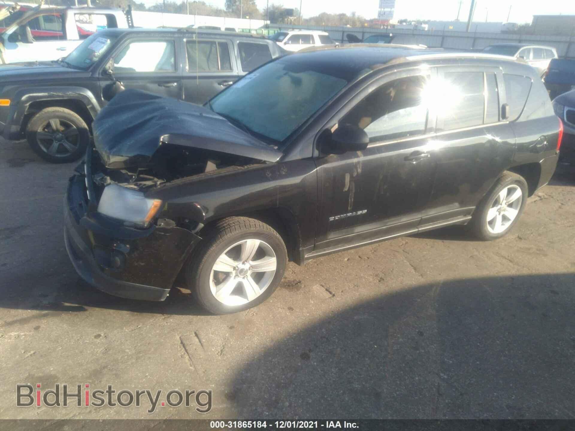 2011 JEEP COMPASS - VIN: 1J4NT1FB9BD138640 - Photo 2