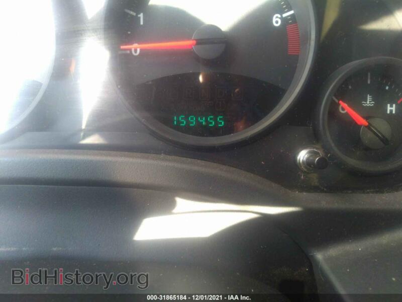 2011 Jeep COMPASS (VIN 1J4NT1FB9BD138640) — фото 7 из 11