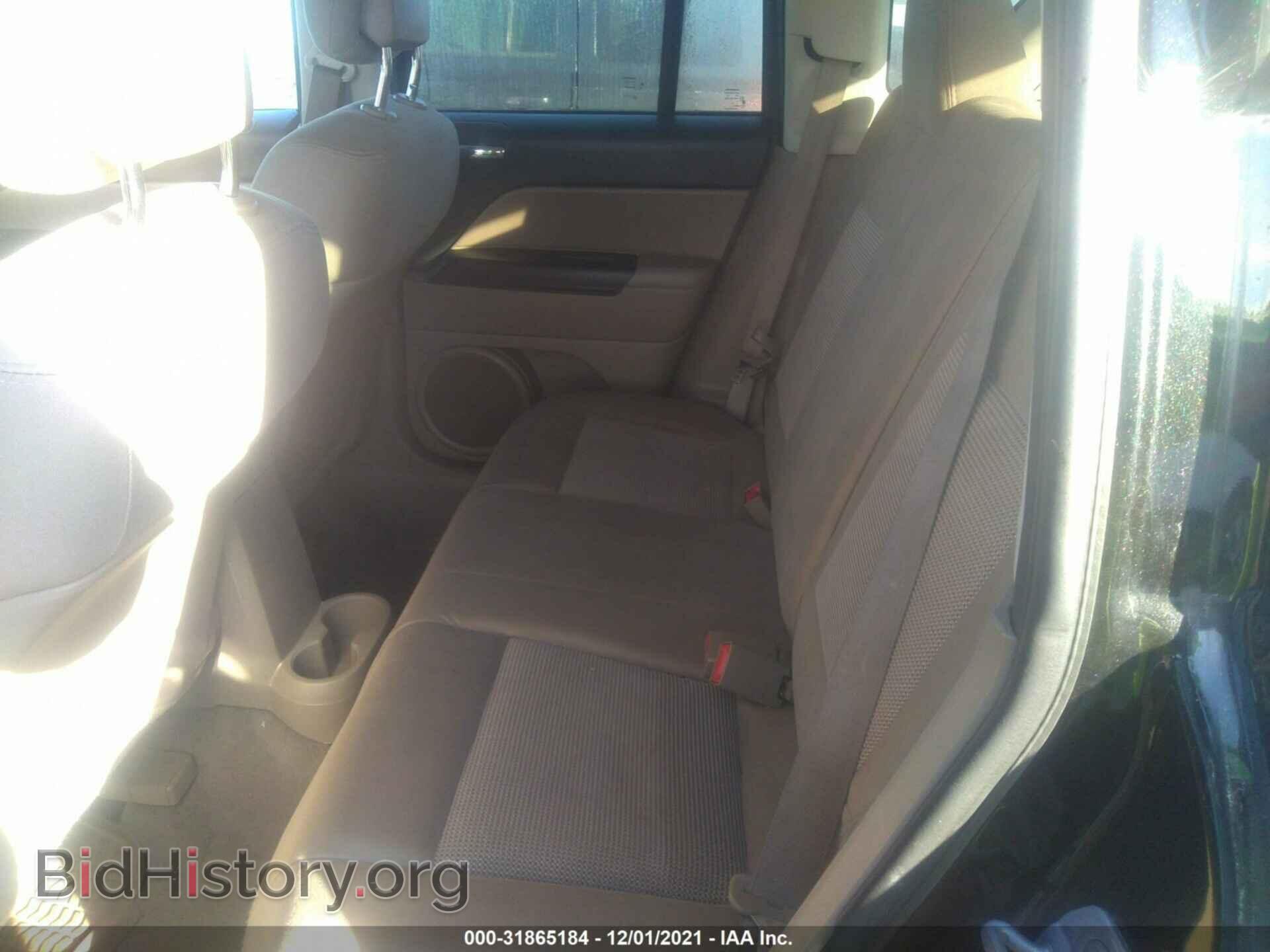 2011 JEEP COMPASS - VIN: 1J4NT1FB9BD138640 - Photo 8