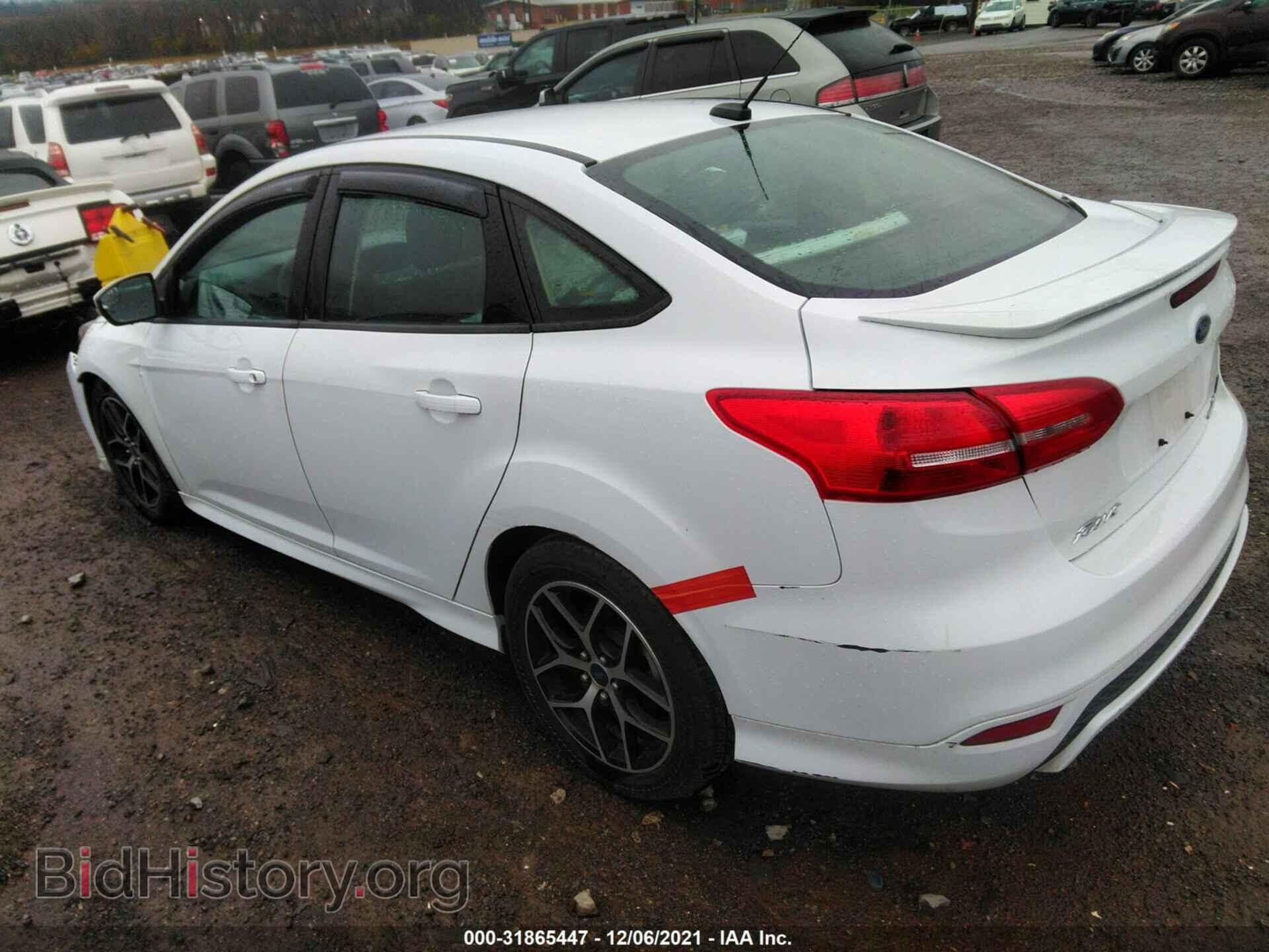 2015 FORD FOCUS - VIN: 1FADP3F2XFL357125 - Фото 3