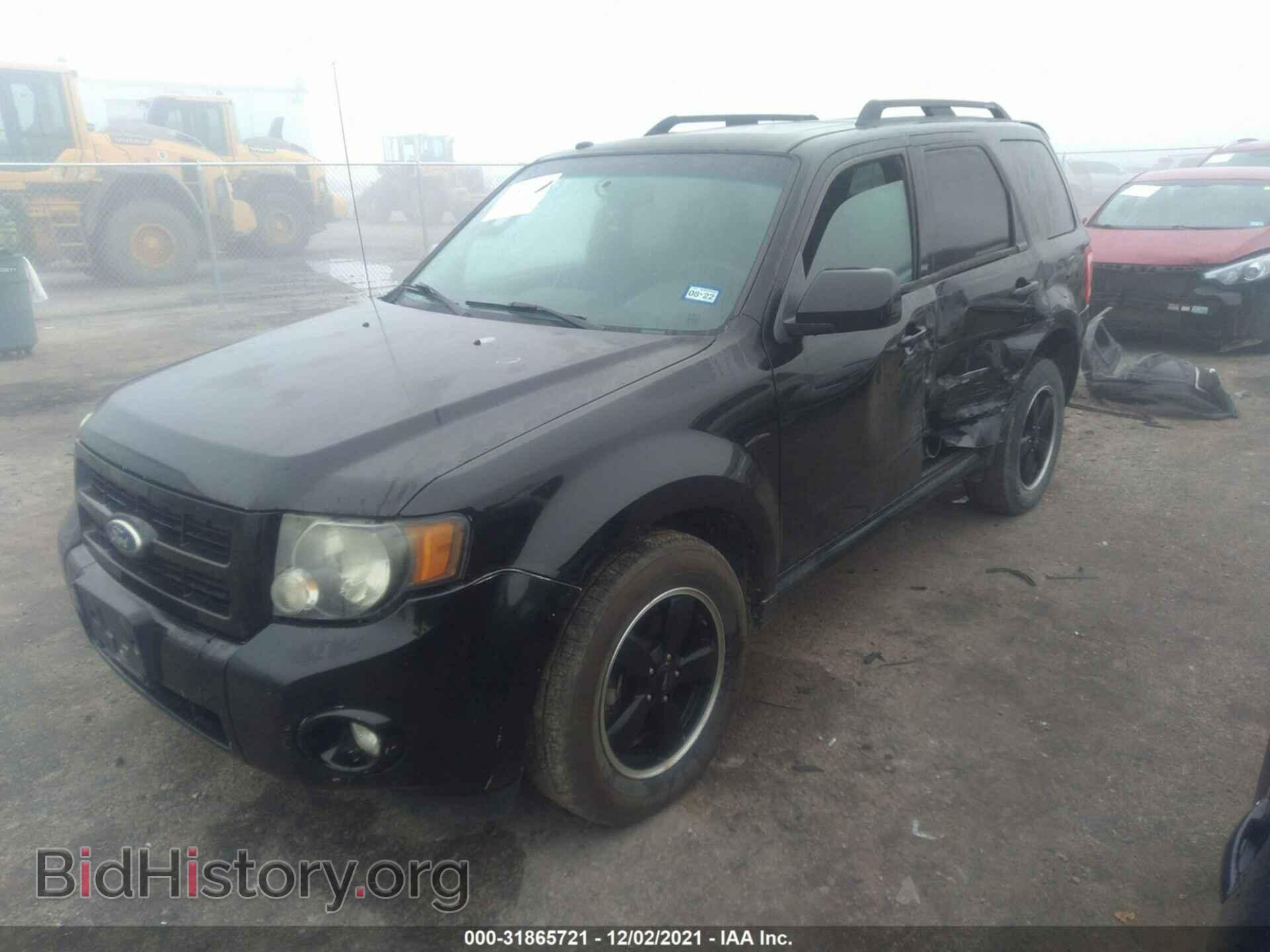 2010 FORD ESCAPE - VIN: 1FMCU9D70AKB09024 - Photo 2