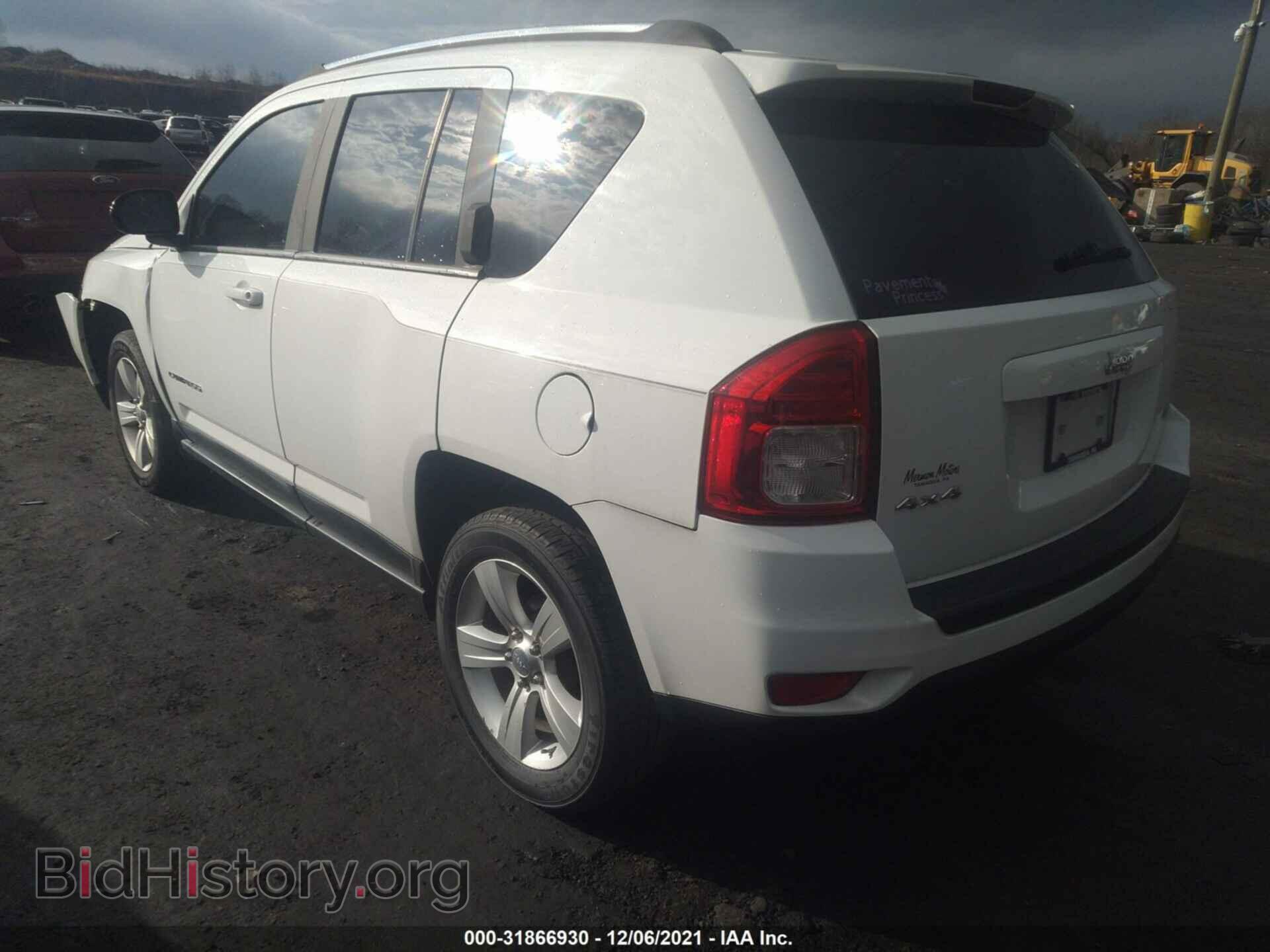 2011 JEEP COMPASS - VIN: 1J4NF1FB4BD179619 - Фото 3