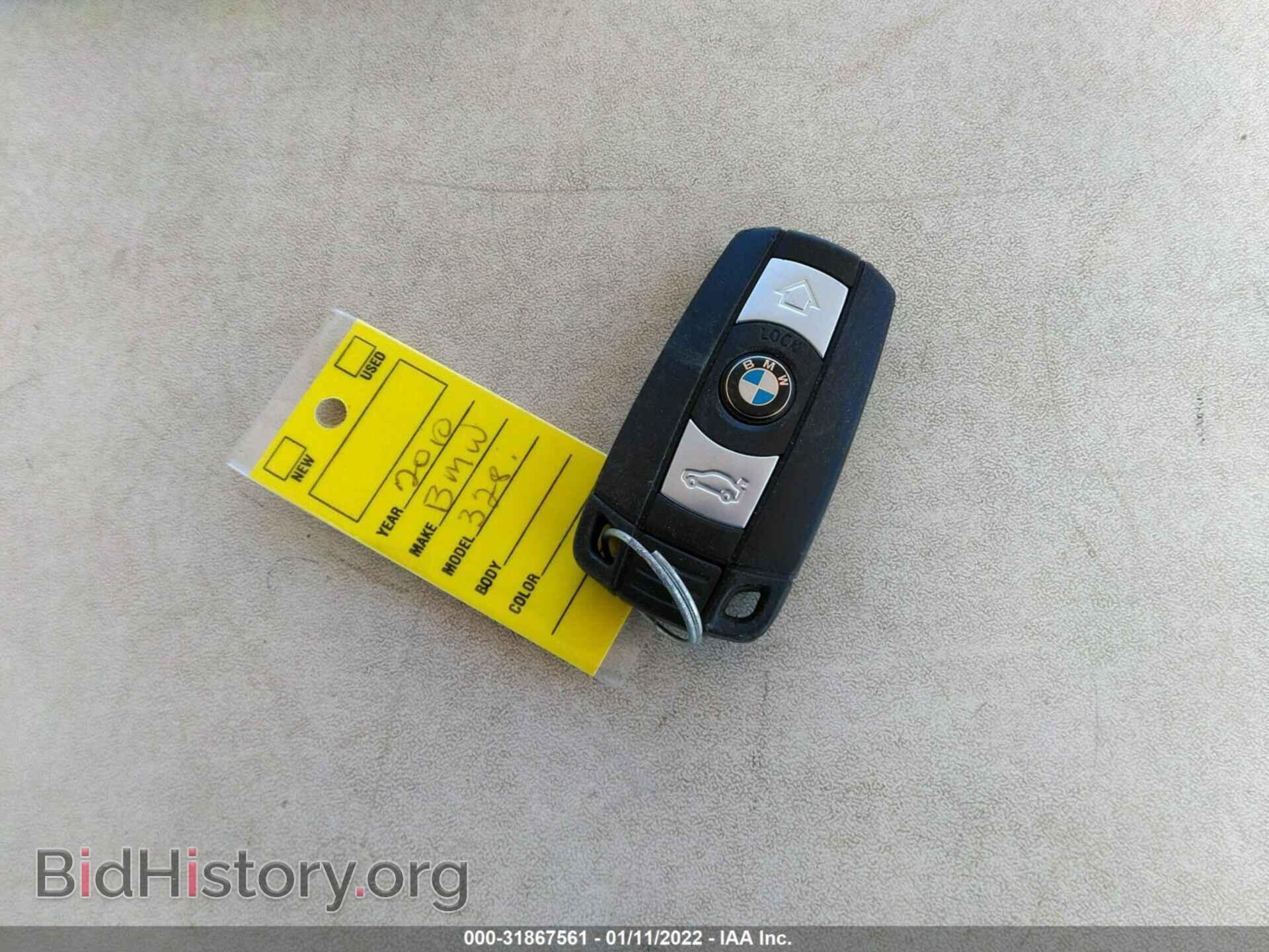 2010 BMW 3 SERIES - VIN: WBAPH7G52ANM52700 - Фото 11