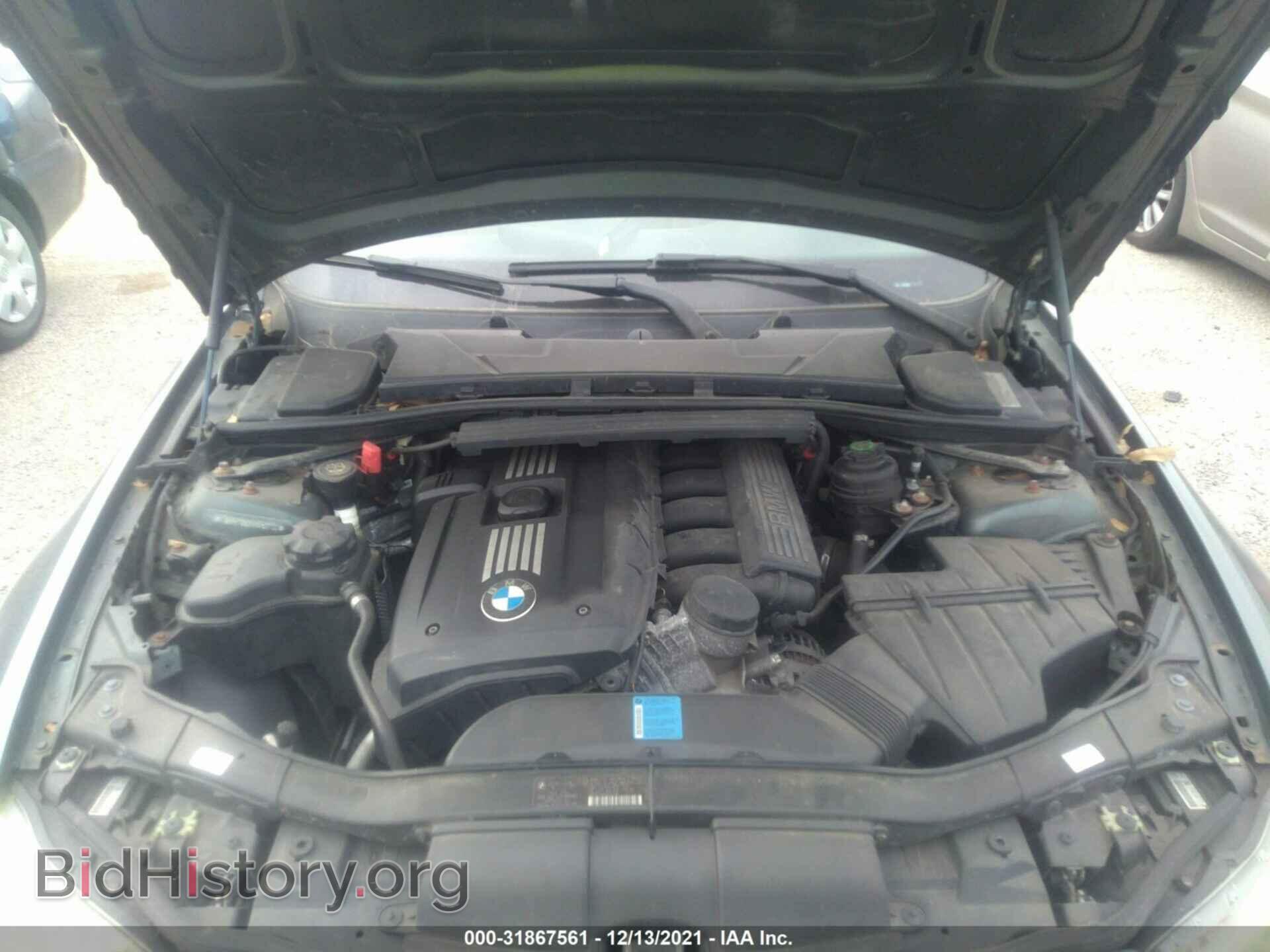 2010 BMW 3 SERIES - VIN: WBAPH7G52ANM52700 - Фото 10