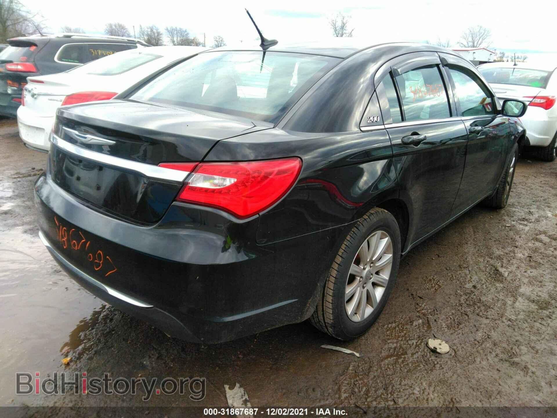 2013 CHRYSLER 200 - VIN: 1C3CCBBB5DN549558 - Фото 4