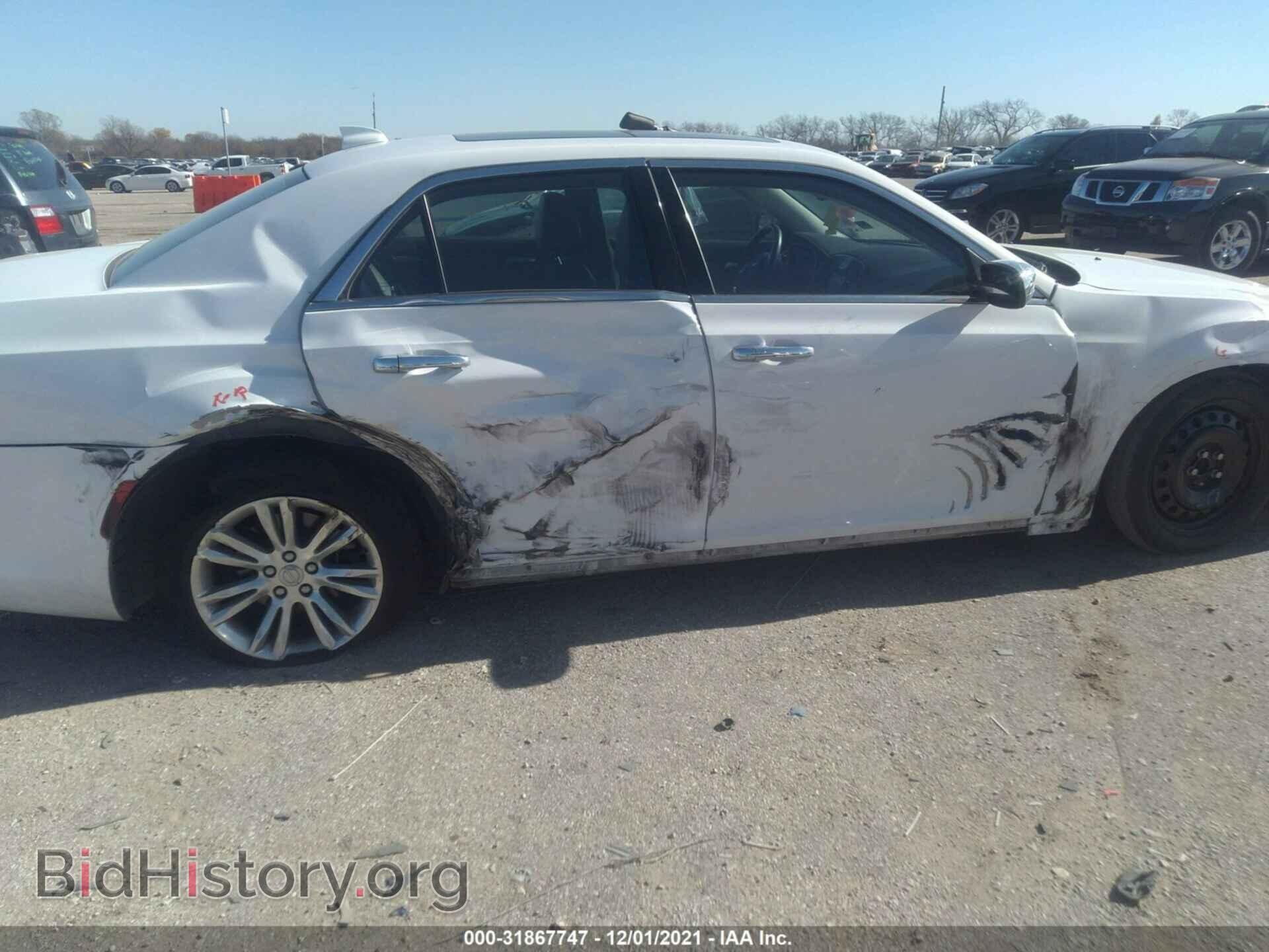 2017 CHRYSLER 300 - VIN: 2C3CCAEG6HH570841 - Фото 6