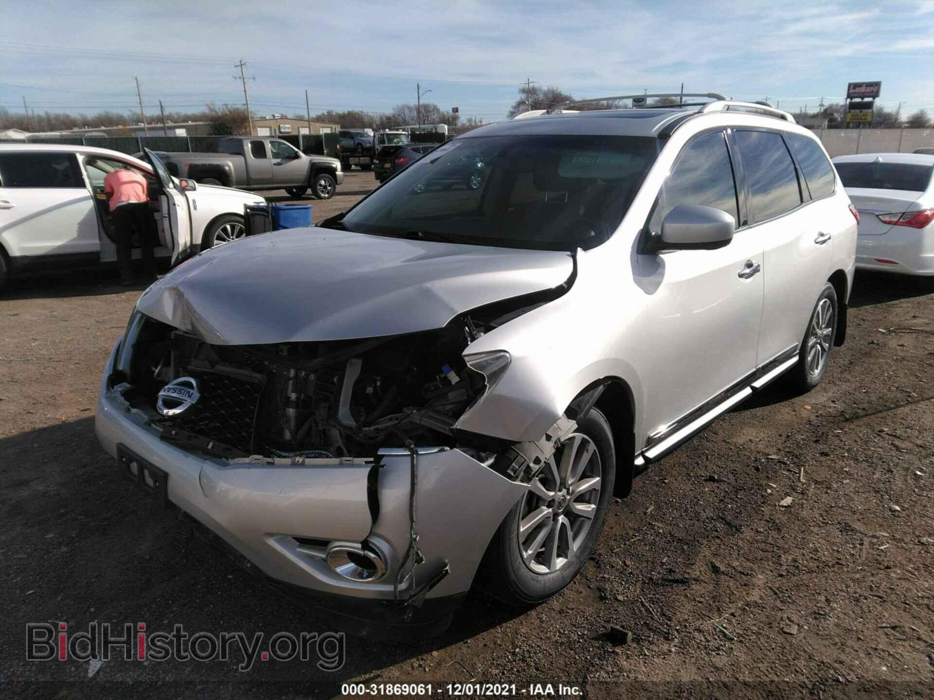 2015 NISSAN PATHFINDER - VIN: 5N1AR2MN0FC710983 - Фото 2