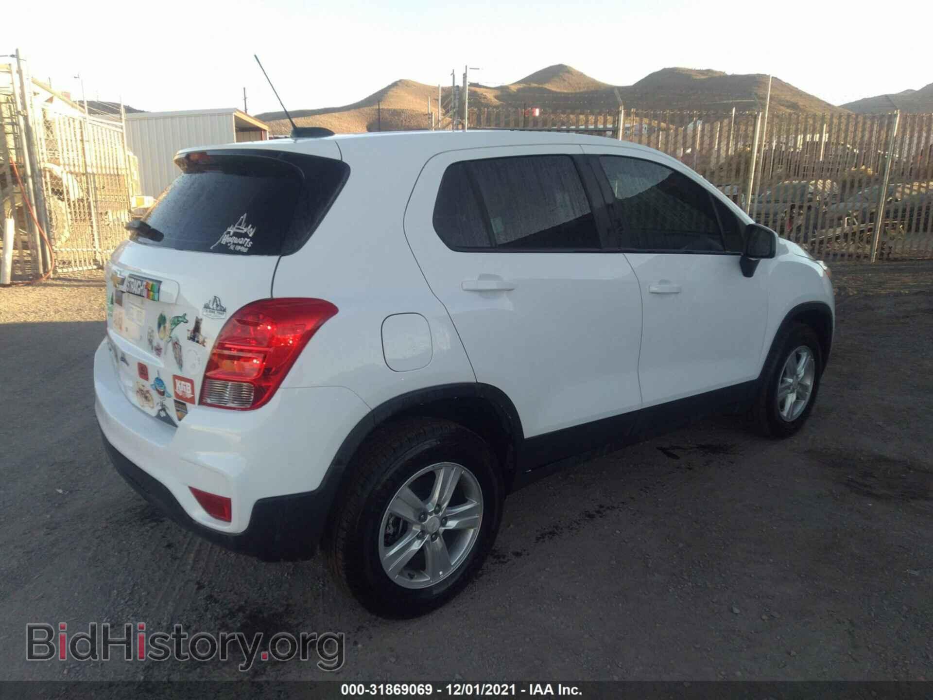 2017 CHEVROLET TRAX - VIN: 3GNCJNSB7HL287672 - Фото 4