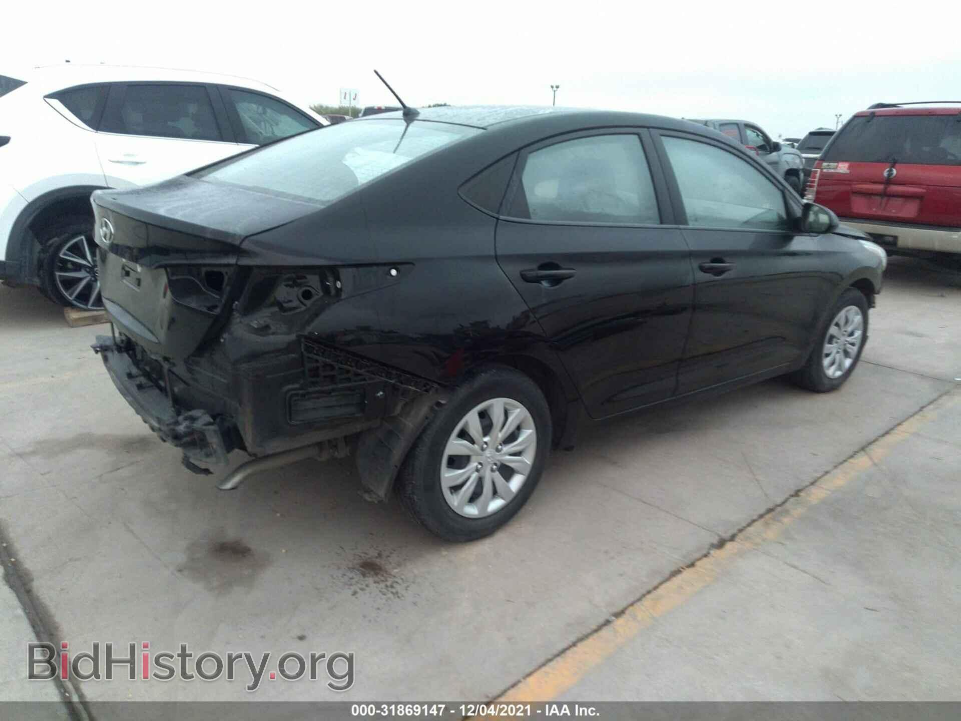 2019 HYUNDAI ACCENT - VIN: 3KPC24A36KE082401 - Фото 4