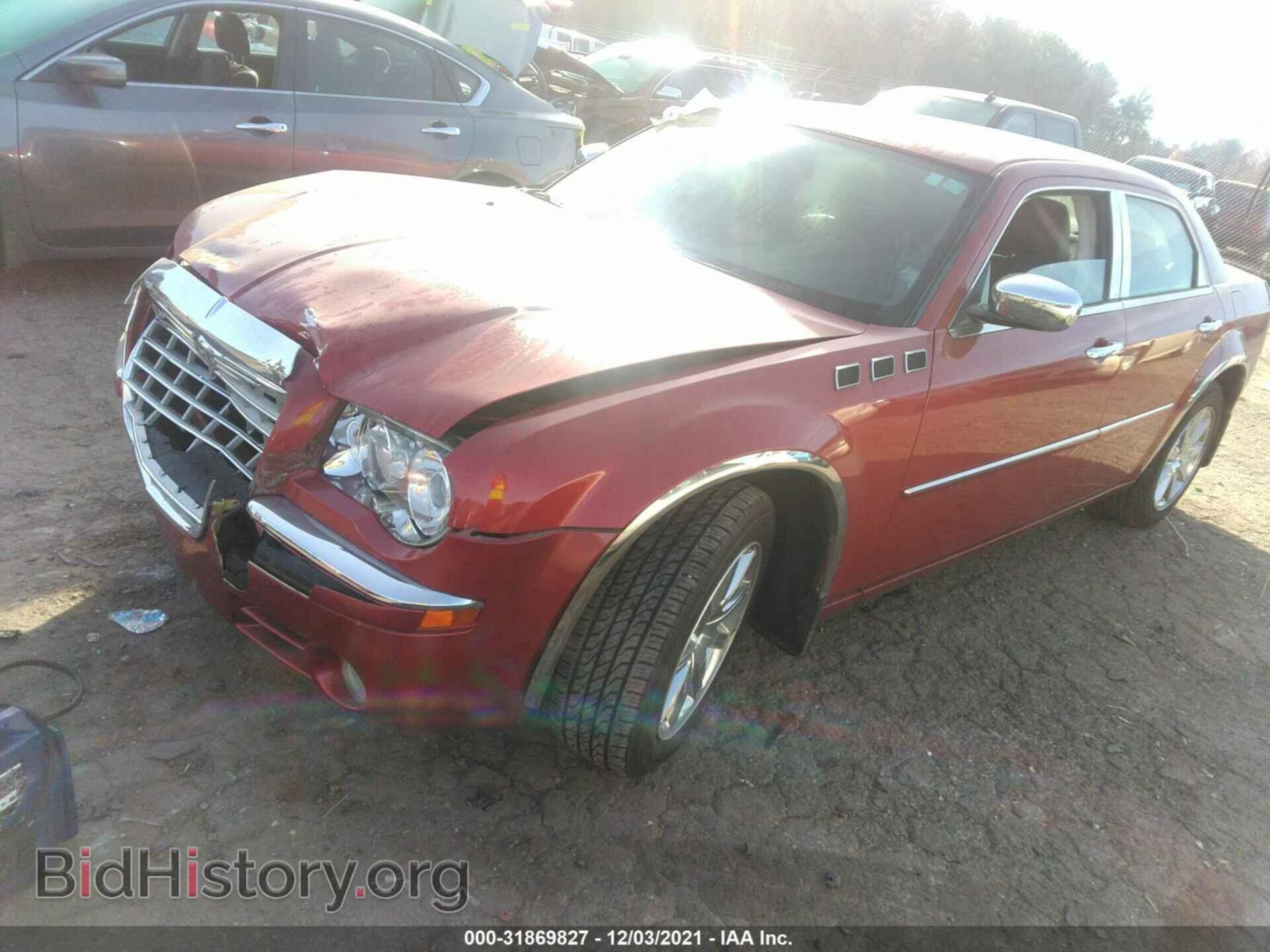 2009 CHRYSLER 300 - VIN: 2C3KA33V59H553528 - Фото 2
