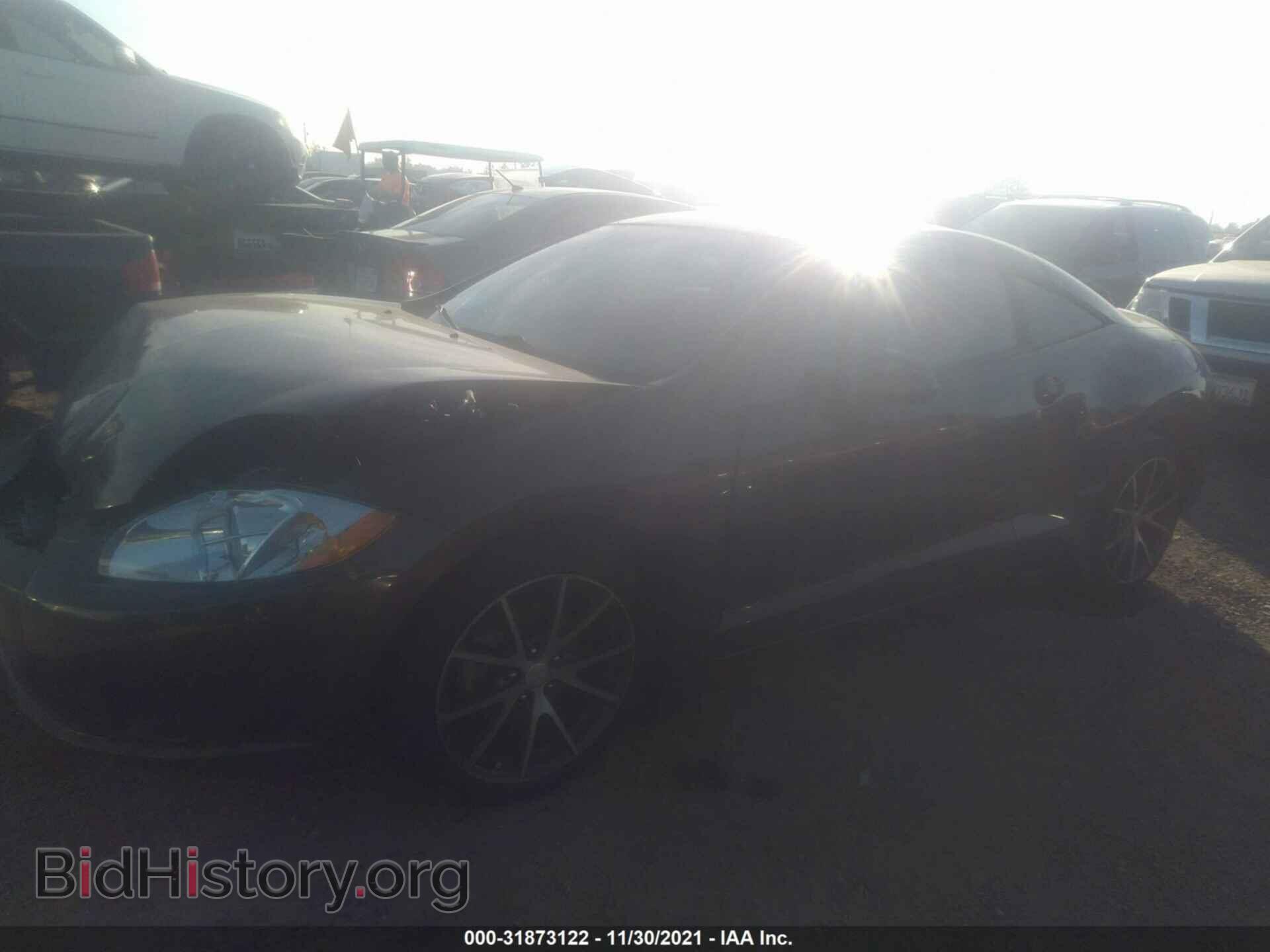 2011 MITSUBISHI ECLIPSE - VIN: 4A31K5DF6BE001215 - Photo 2