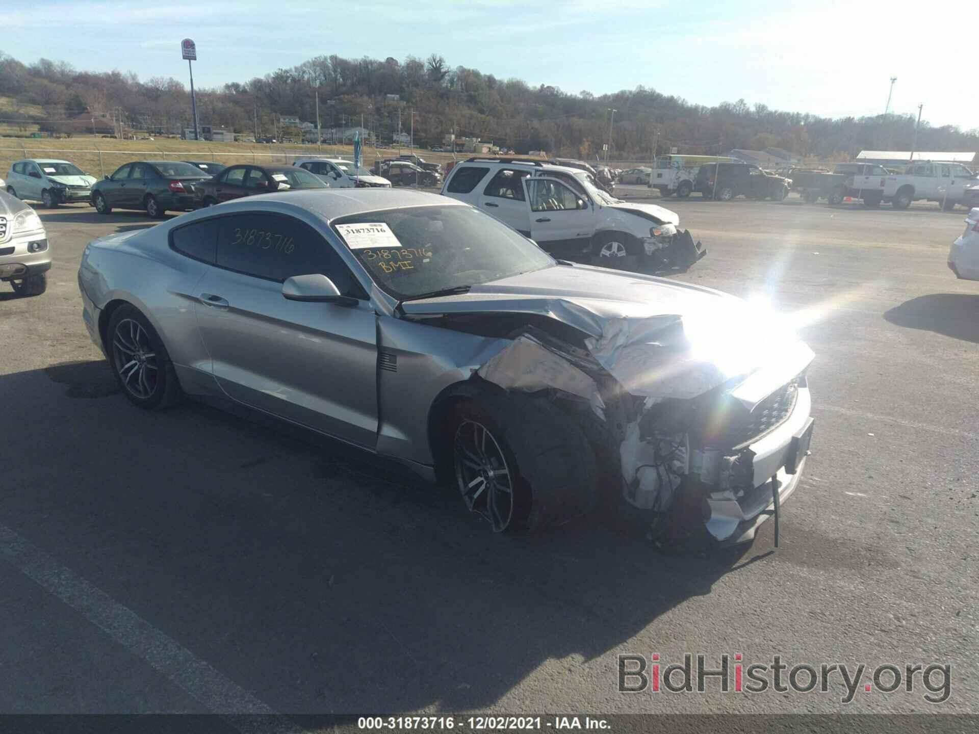 Photo 1FA6P8TH7G5237450 - FORD MUSTANG 2016