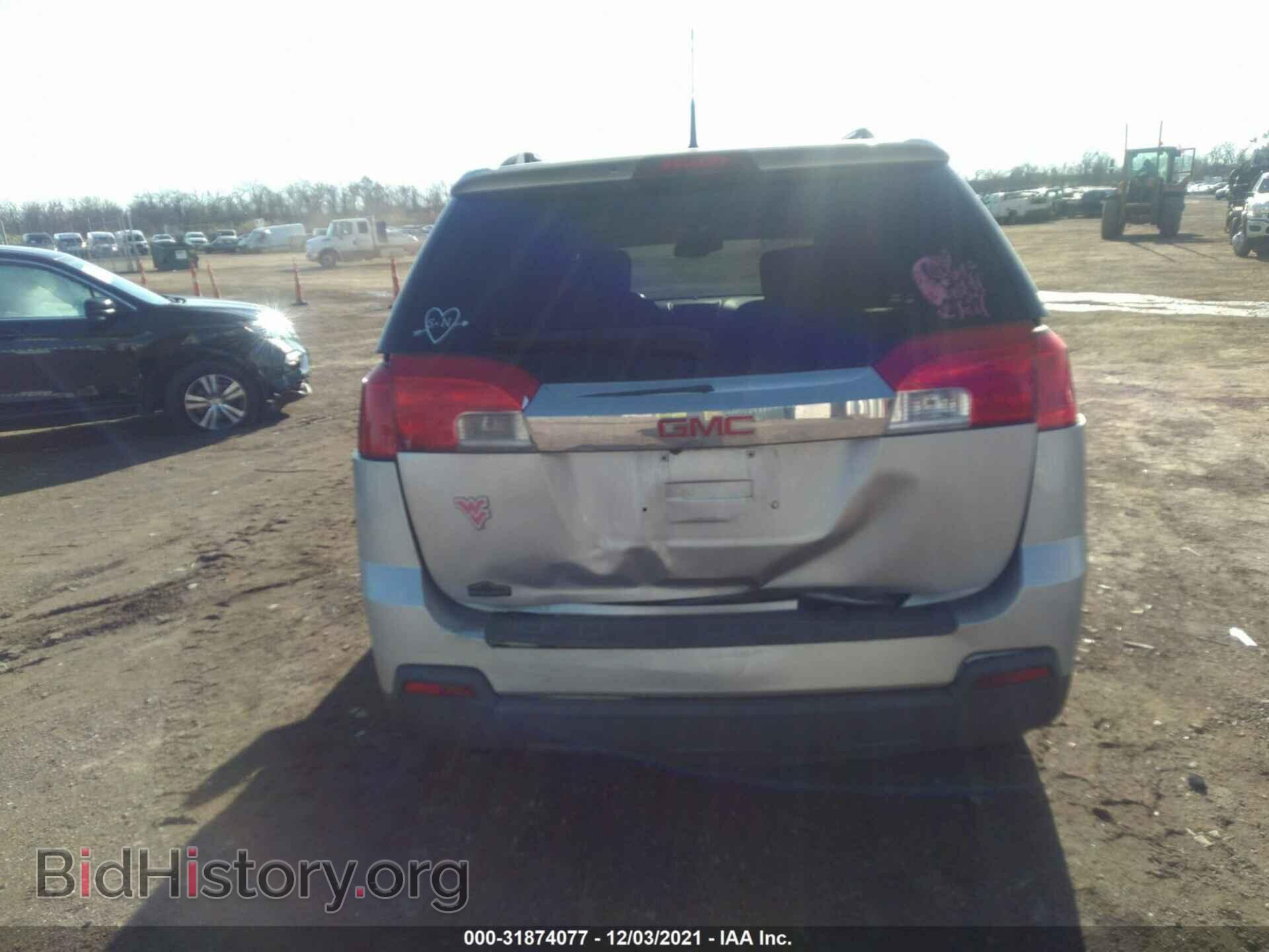 2010 GMC TERRAIN - VIN: 2CTFLEEW2A6358659 - Photo 6