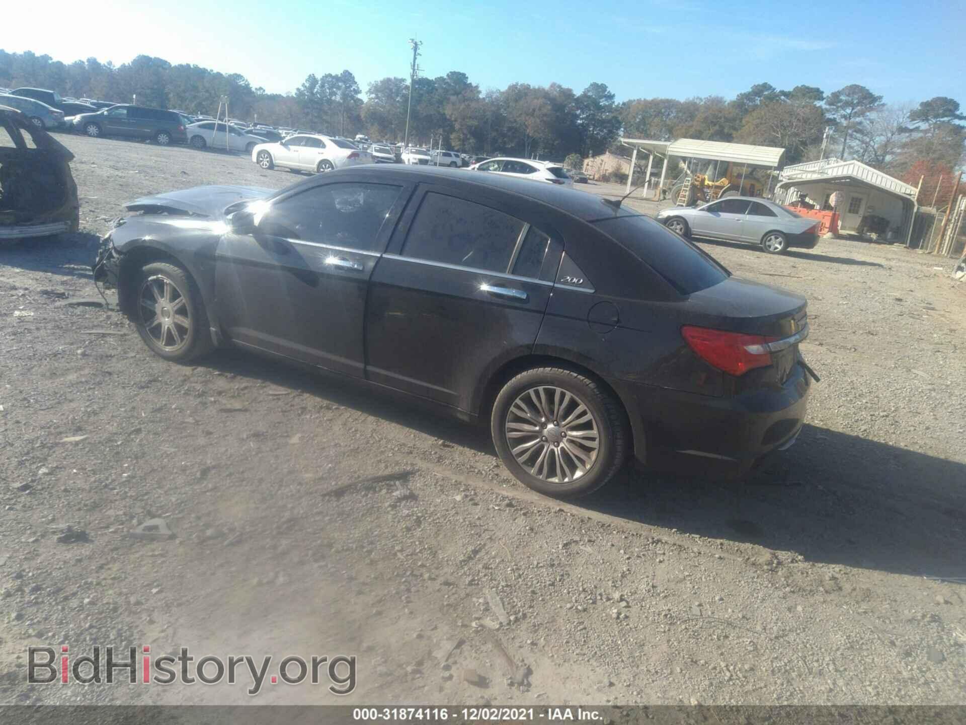 2012 CHRYSLER 200 - VIN: 1C3CCBCB7CN256418 - Photo 3