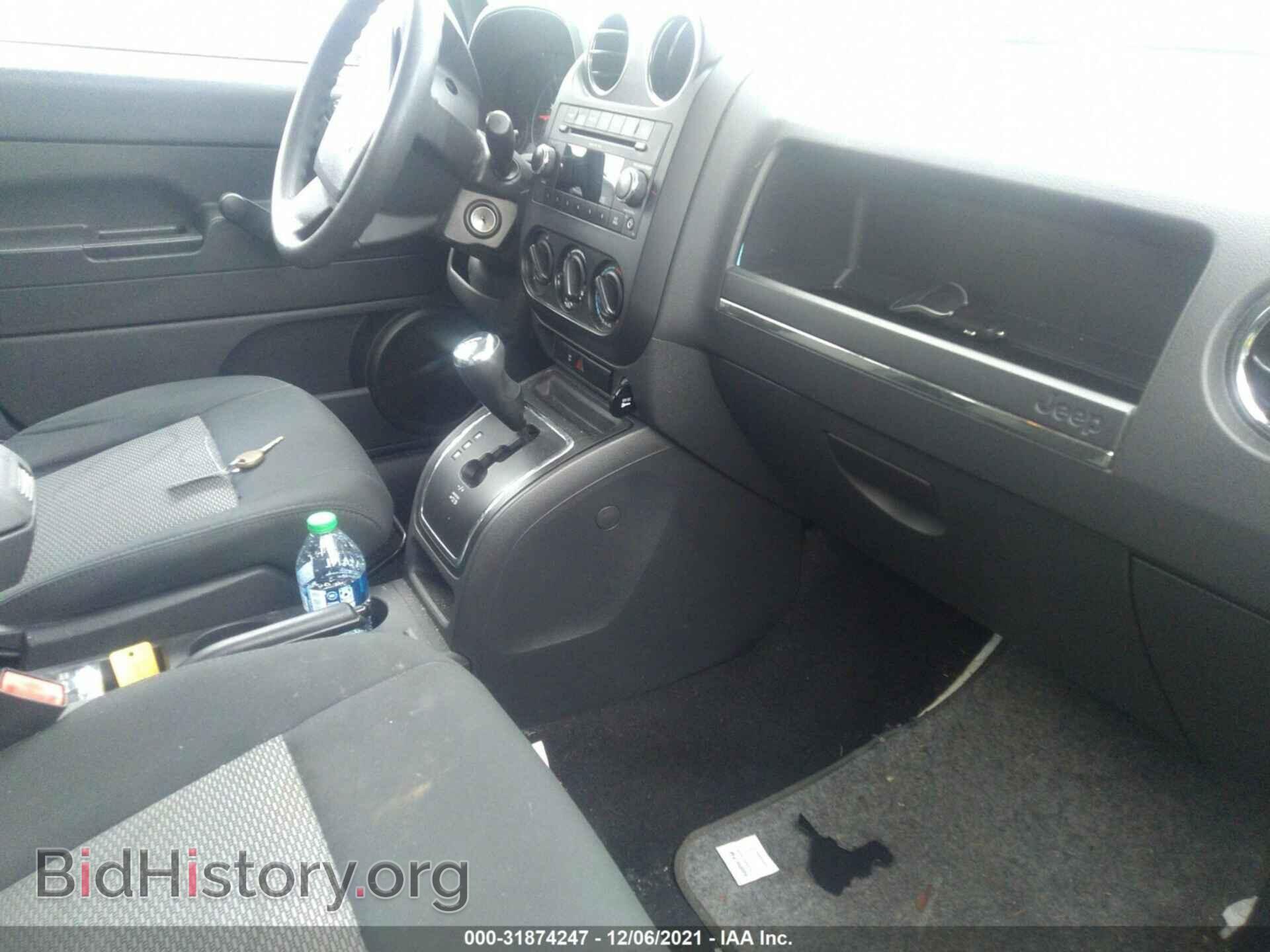 2009 JEEP COMPASS - VIN: 1J4FF47B79D188815 - Фото 5