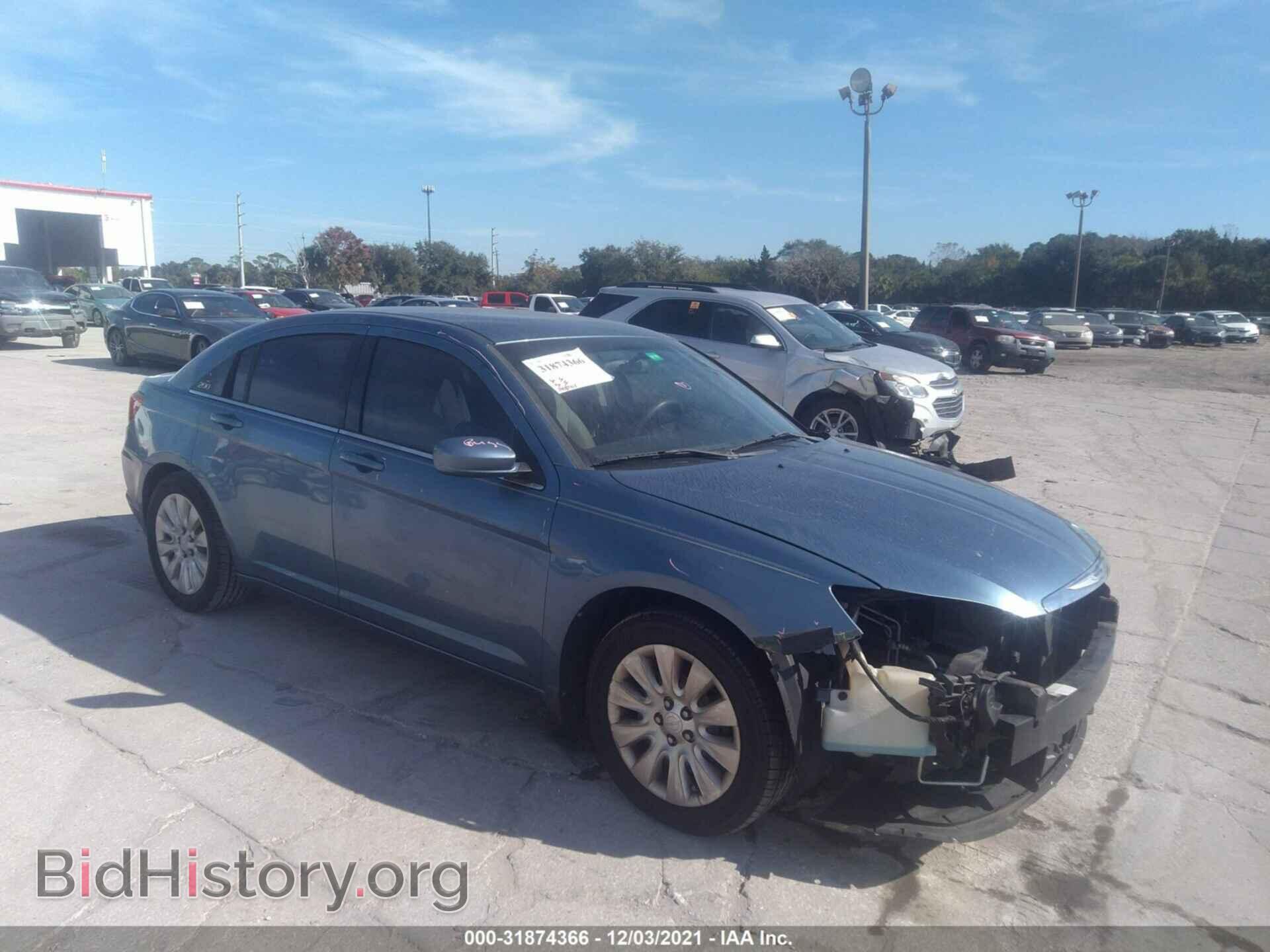 Photo 1C3BC4FB9BN536357 - CHRYSLER 200 2011
