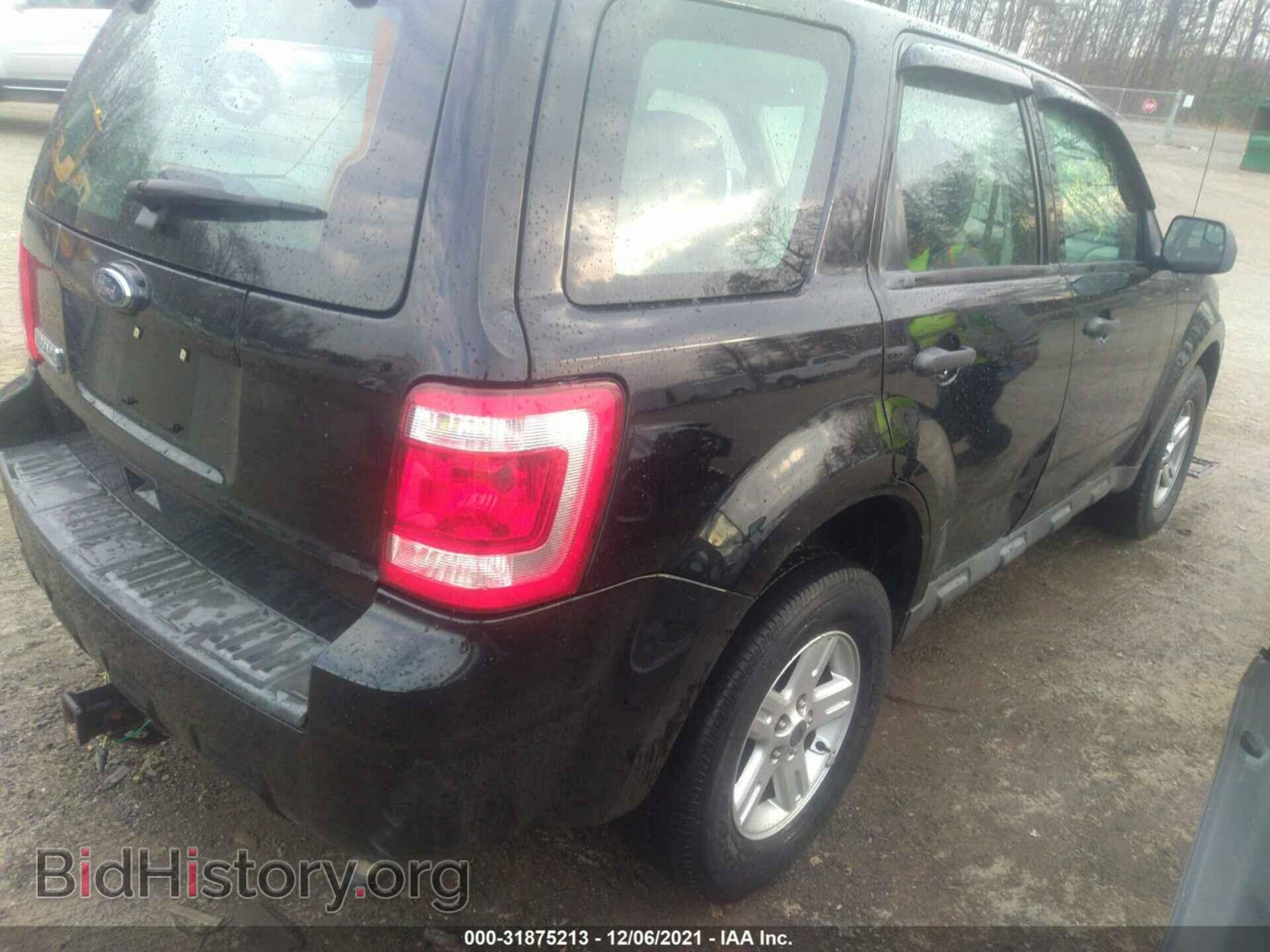 2010 FORD ESCAPE - VIN: 1FMCU0C75AKB79941 - Фото 4