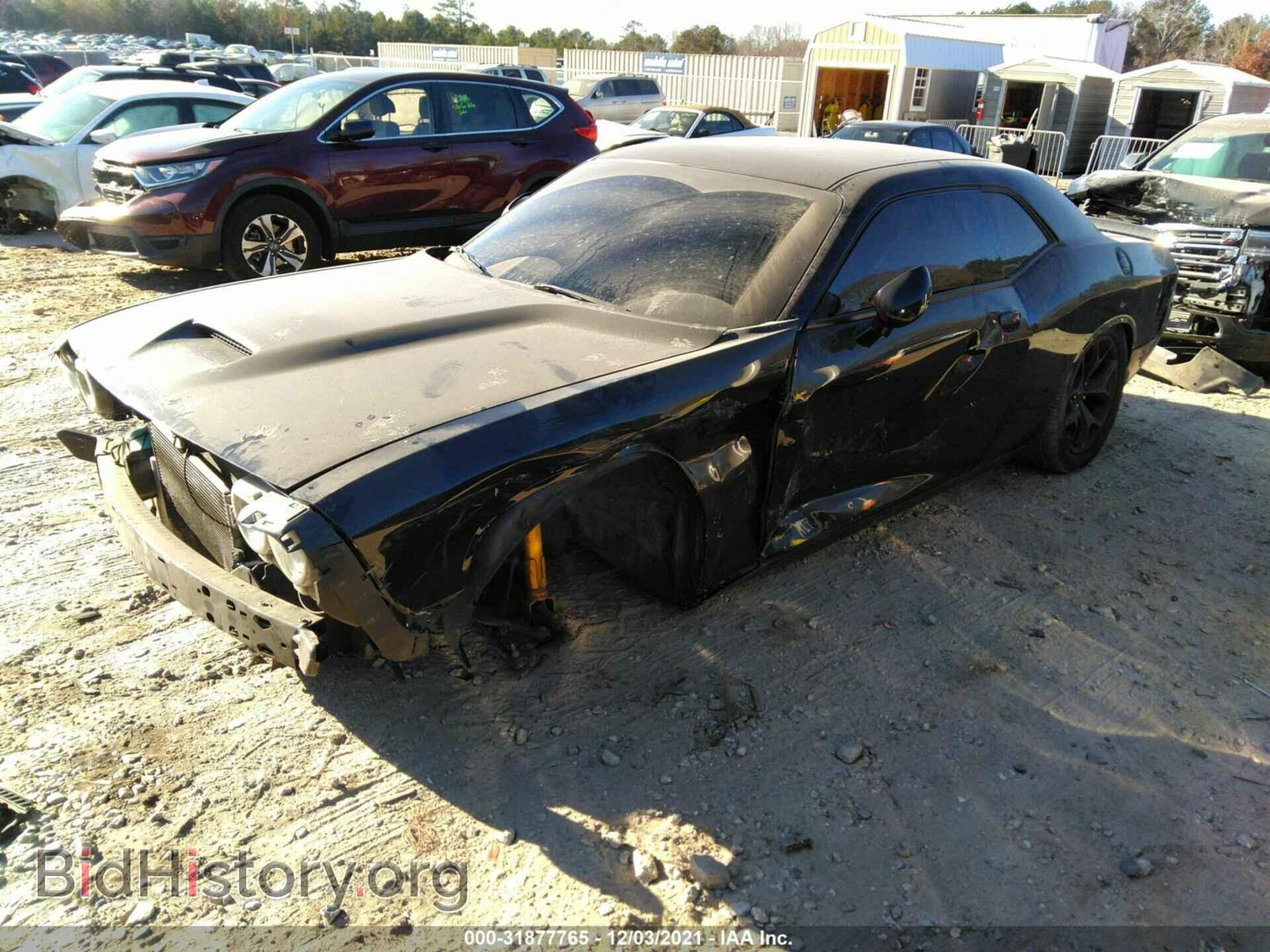 2019 DODGE CHALLENGER - VIN: 2C3CDZBT0KH573786 - Фото 2
