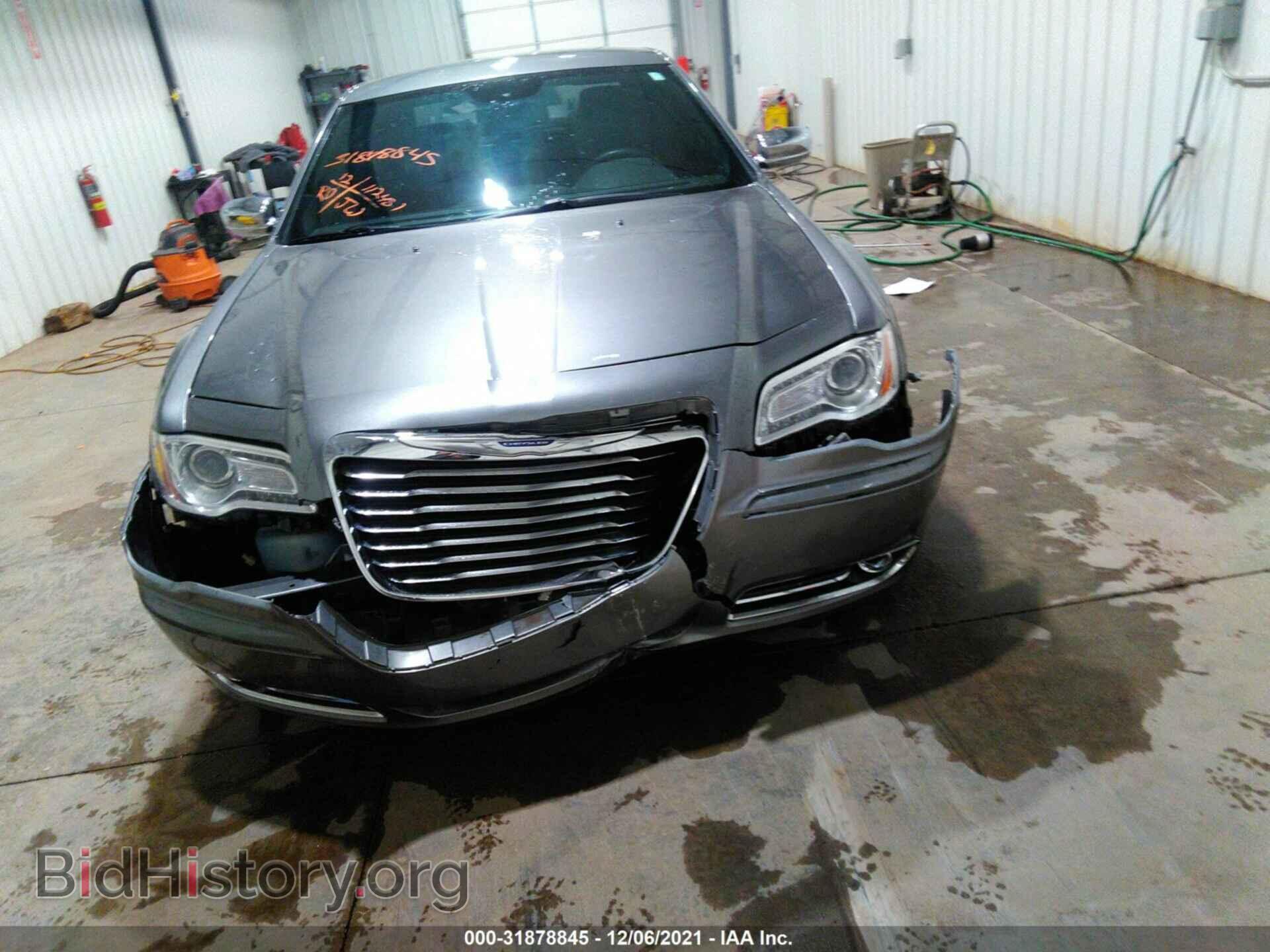 2012 CHRYSLER 300 - VIN: 2C3CCACG7CH311013 - Фото 6