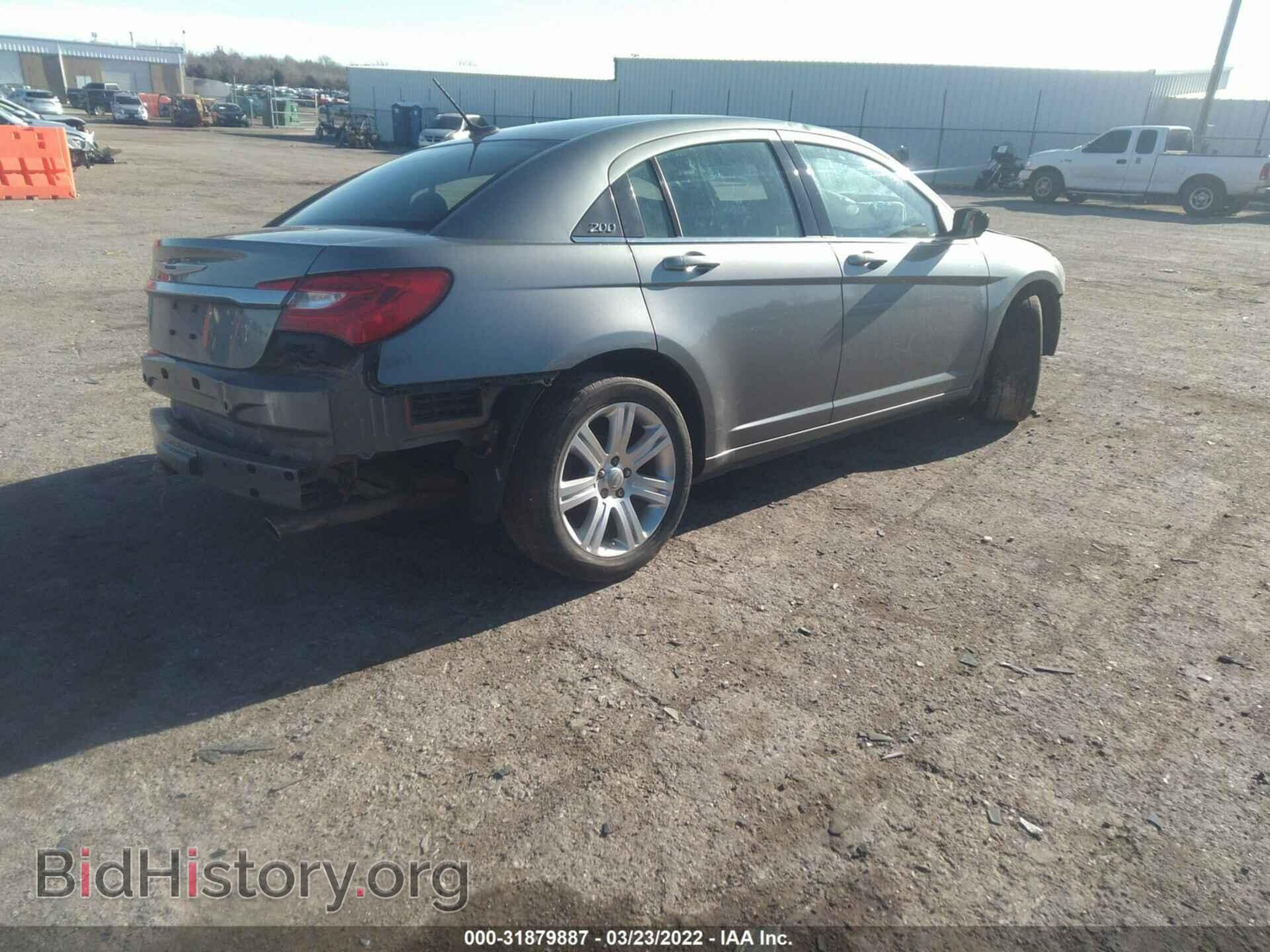 2012 CHRYSLER 200 - VIN: 1C3CCBBG3CN120848 - Фото 4