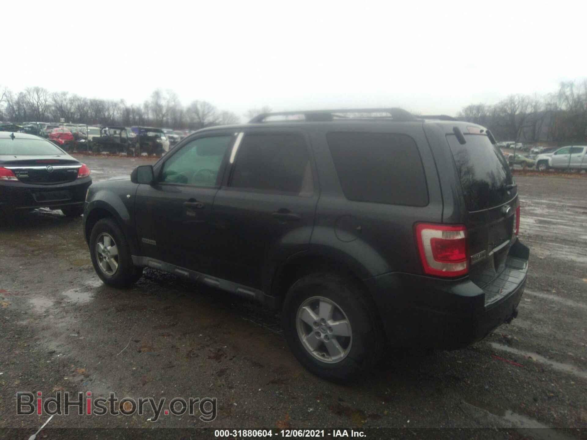 2008 FORD ESCAPE - VIN: 1FMCU93138KA14092 - Фото 3