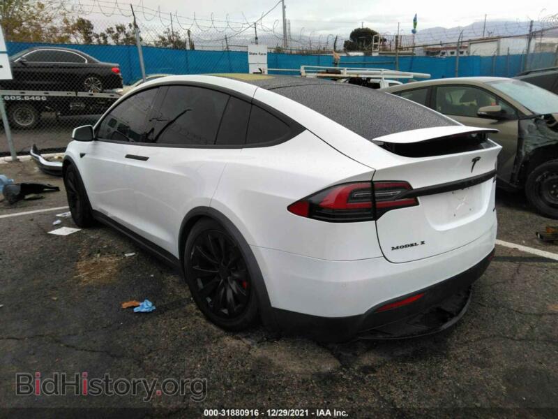 2017 Tesla MODEL X (VIN 5YJXCBE24HF067984) — photo 3 of 11