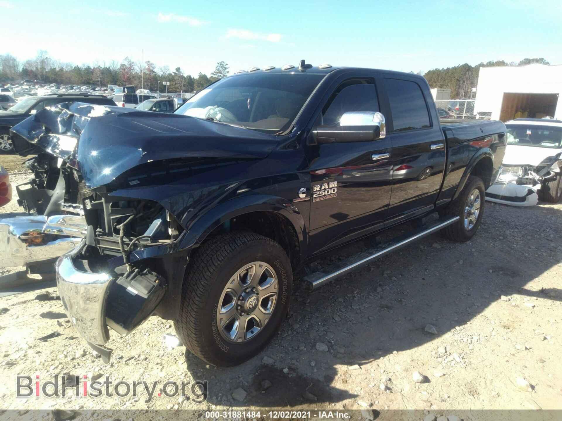 2017 RAM 2500 - VIN: 3C6UR5FL1HG782216 - Фото 2