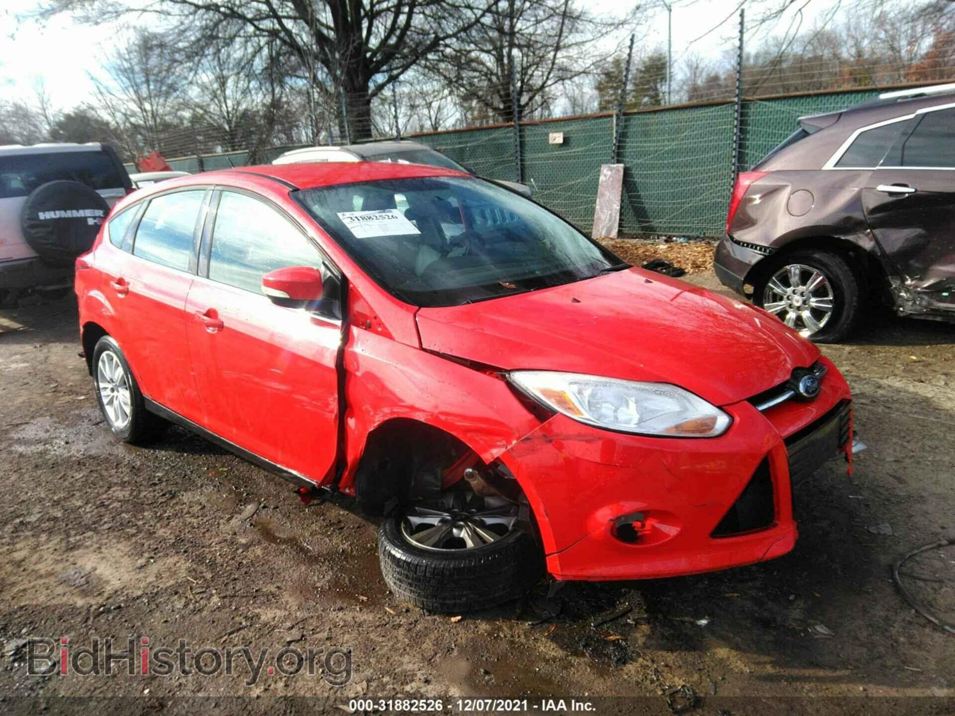 Фотография 1FAHP3M21CL265160 - FORD FOCUS 2012