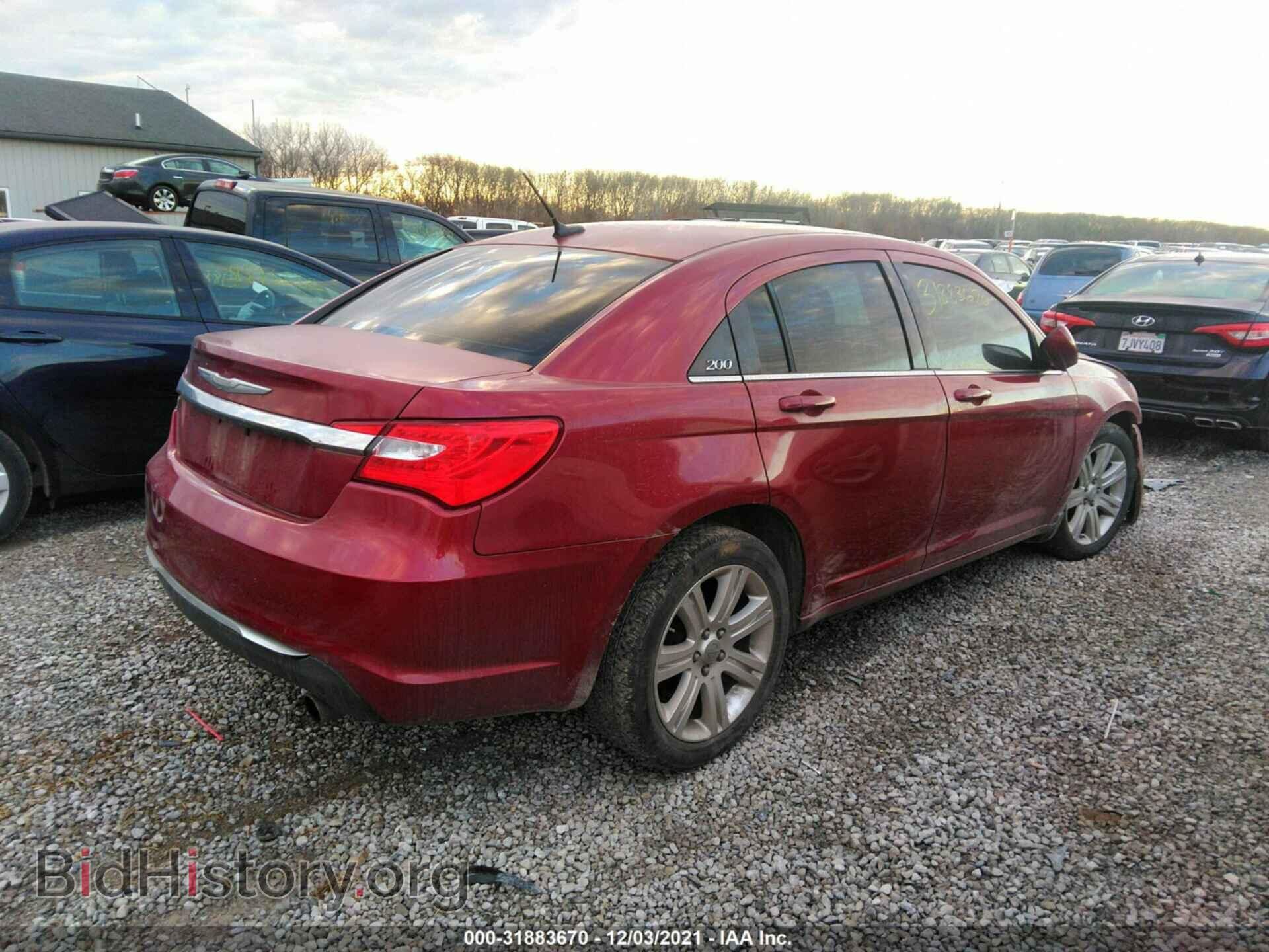 2012 CHRYSLER 200 - VIN: 1C3CCBBBXCN135920 - Фото 4