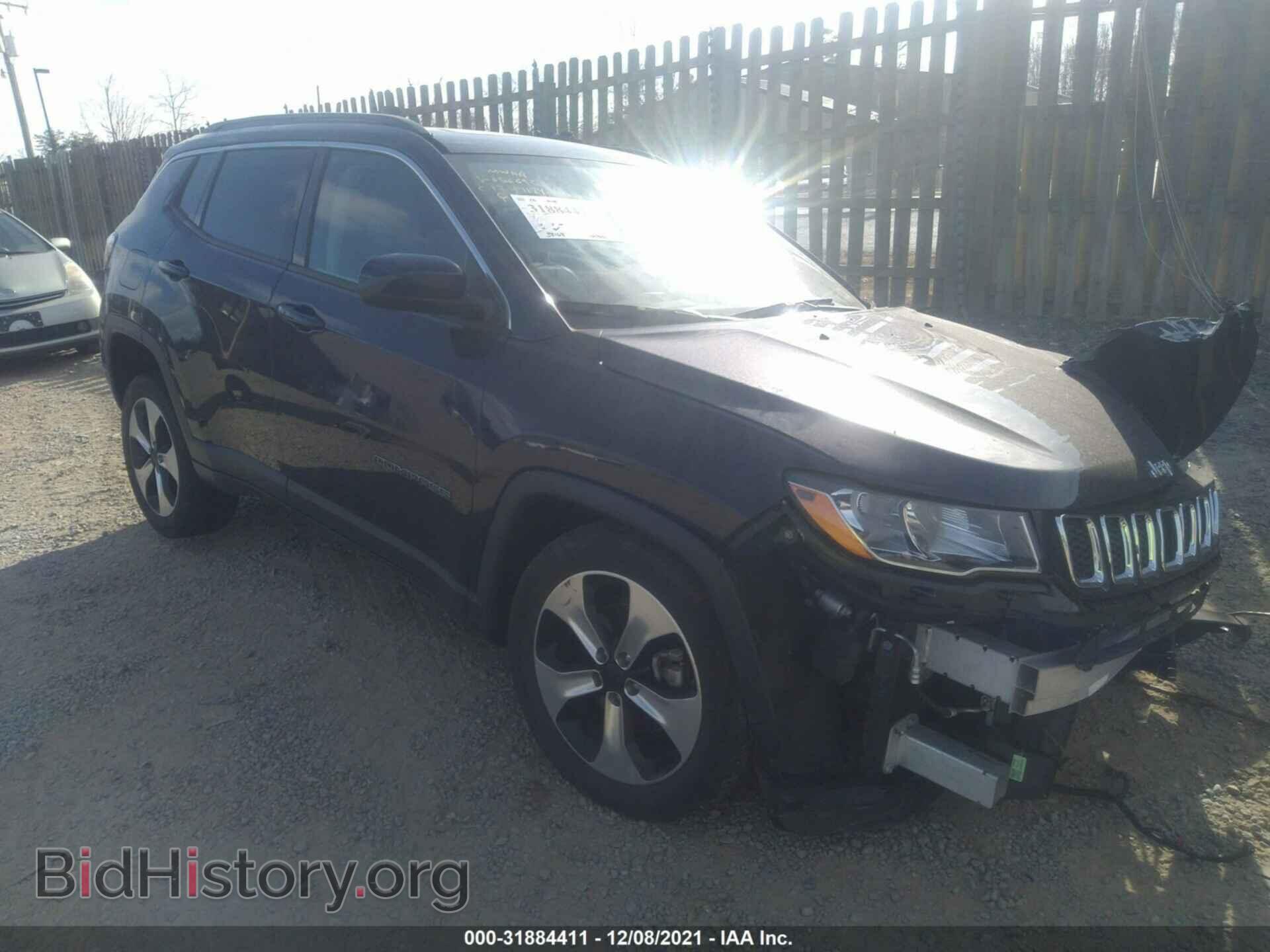 Фотография 3C4NJDBB2HT656692 - JEEP COMPASS 2017