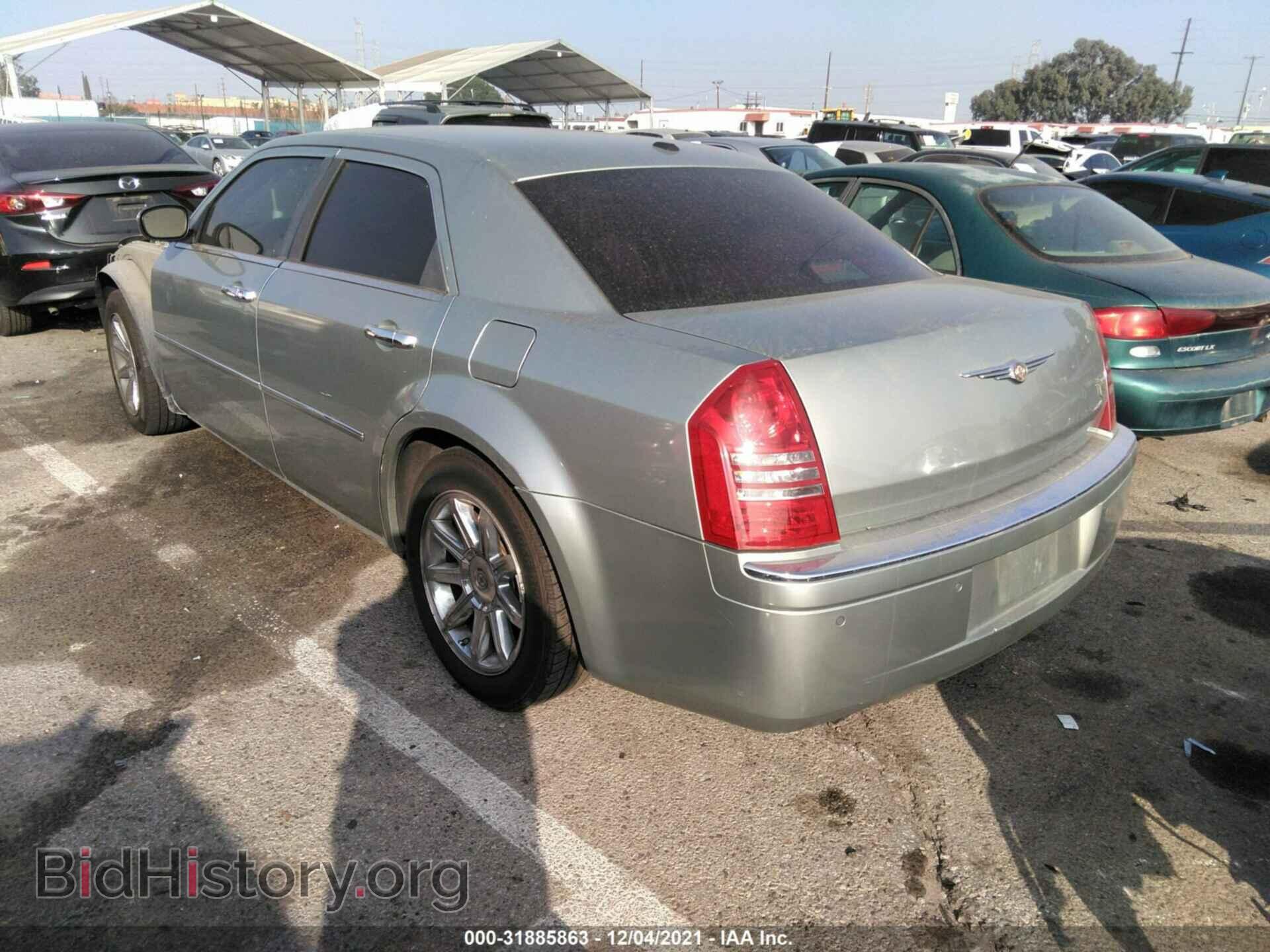 2006 CHRYSLER 300 - VIN: 2C3LA63H76H343542 - Фото 3
