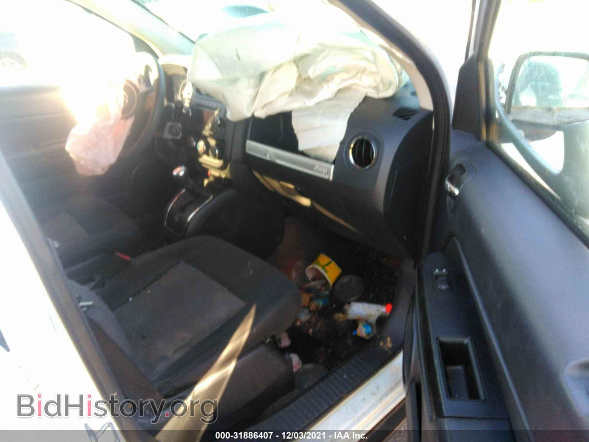 2014 JEEP COMPASS - VIN: 1C4NJCBA4ED743061 - Фото 5