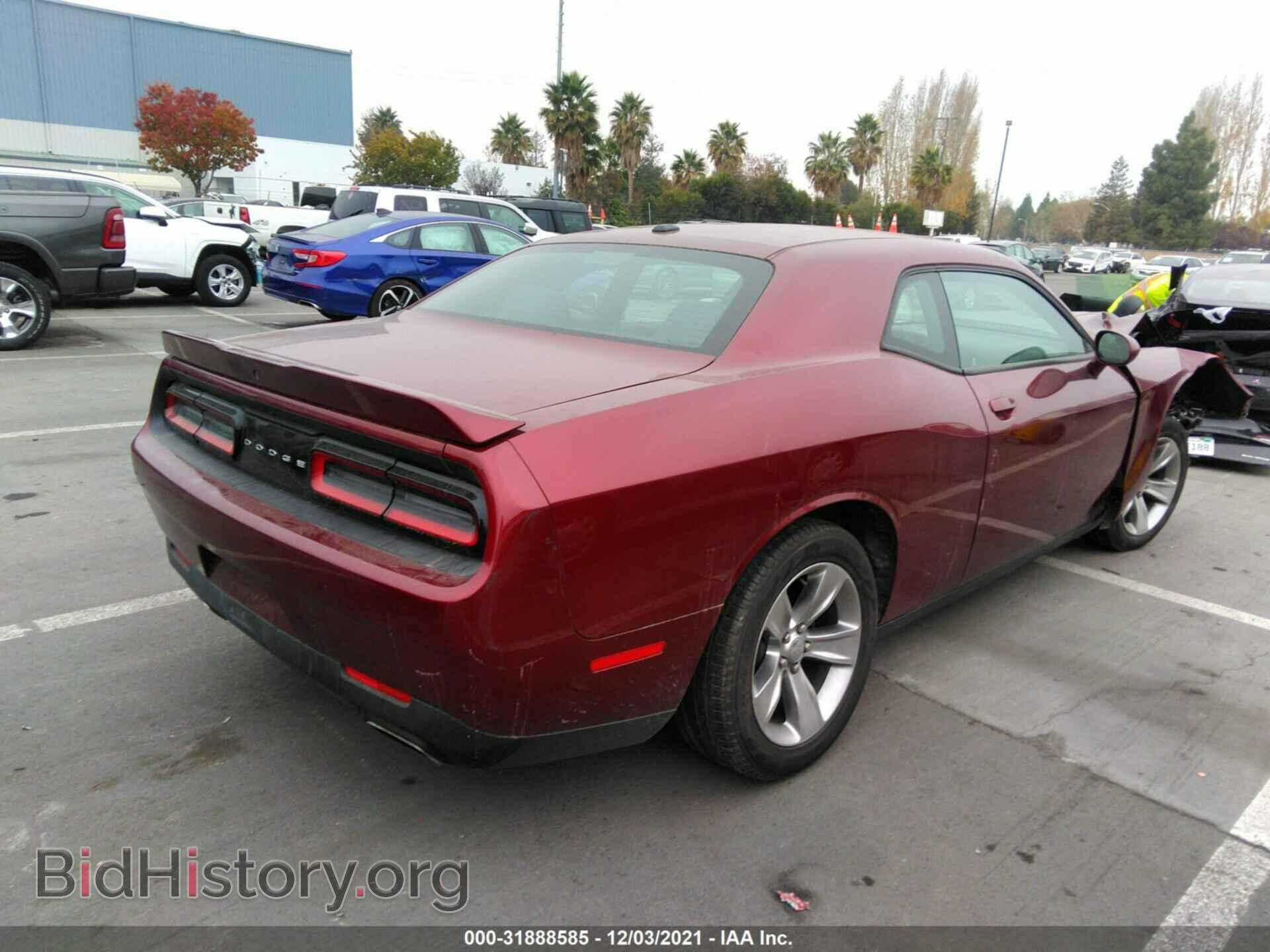 2018 DODGE CHALLENGER - VIN: 2C3CDZAG4JH242499 - Photo 4