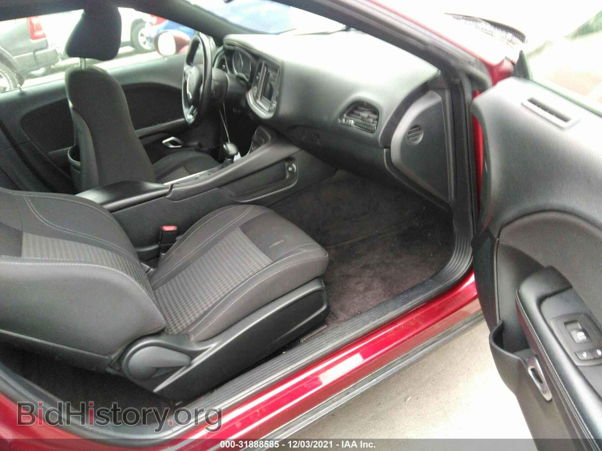 2018 DODGE CHALLENGER - VIN: 2C3CDZAG4JH242499 - Photo 5