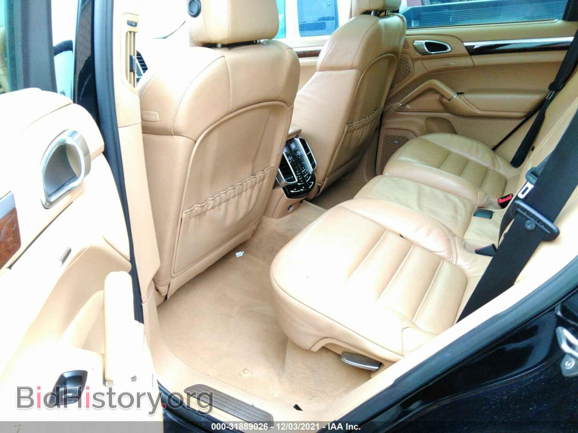 2011 PORSCHE CAYENNE - VIN: WP1AC2A23BLA87853 - Фото 8