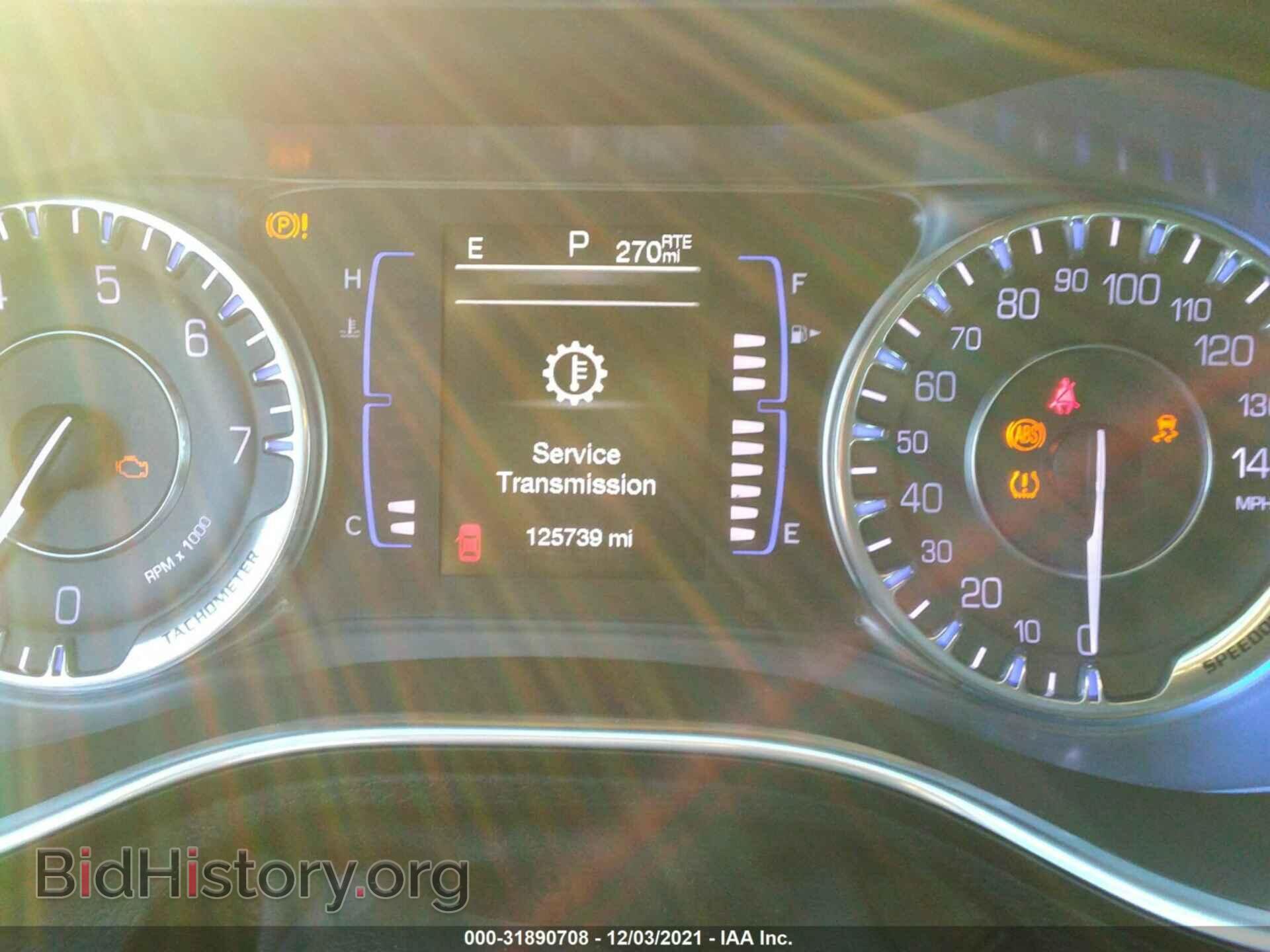 2016 CHRYSLER 200 - VIN: 1C3CCCAB5GN144652 - Фото 7