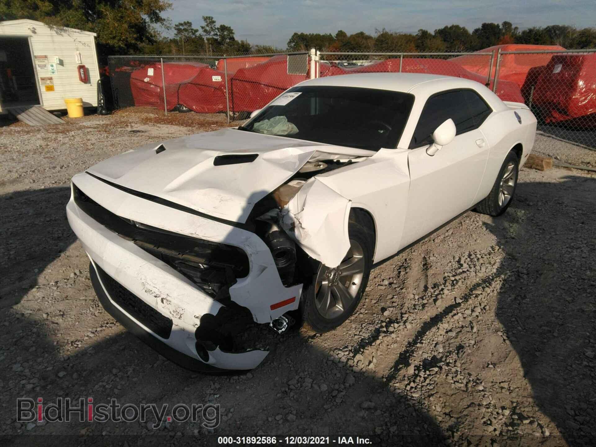 2019 DODGE CHALLENGER - VIN: 2C3CDZAG2KH751279 - Фото 2