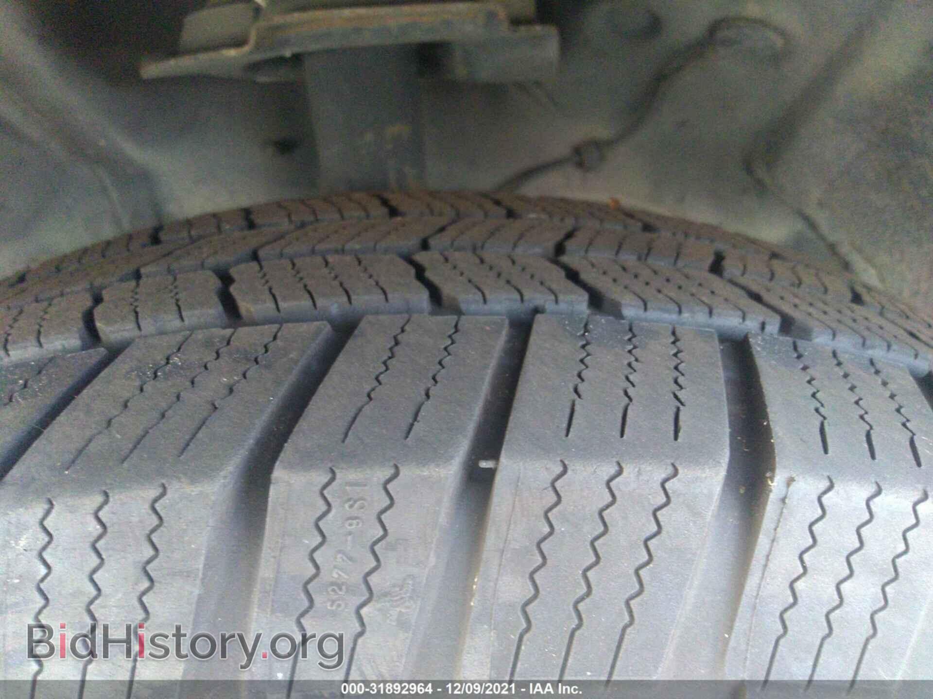 2012 FORD ESCAPE - VIN: 1FMCU0D72CKB90638 - Фото 12