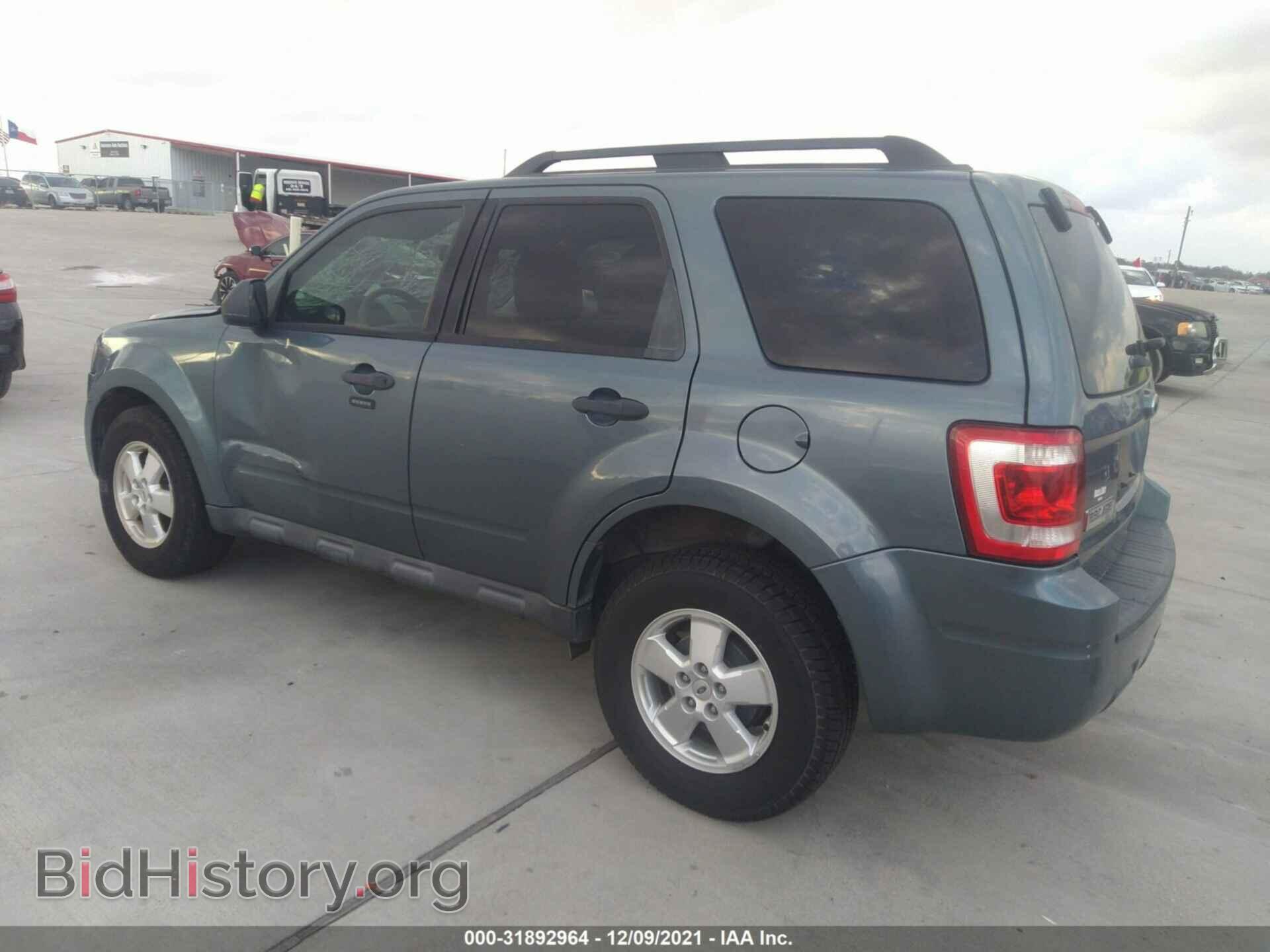 2012 FORD ESCAPE - VIN: 1FMCU0D72CKB90638 - Фото 3