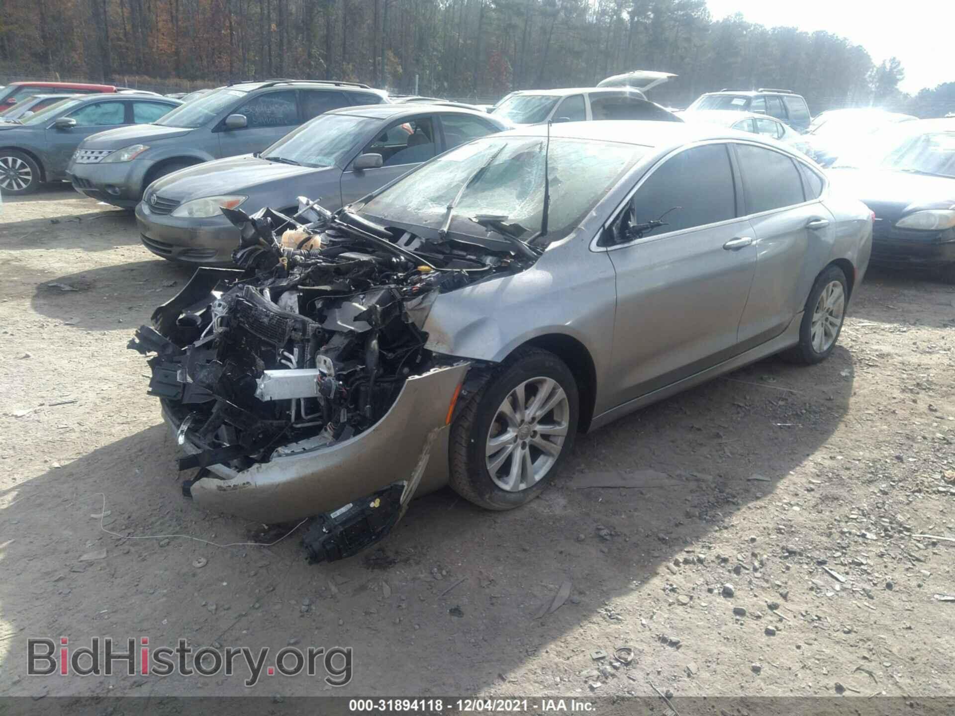 2016 CHRYSLER 200 - VIN: 1C3CCCAB9GN147859 - Фото 2