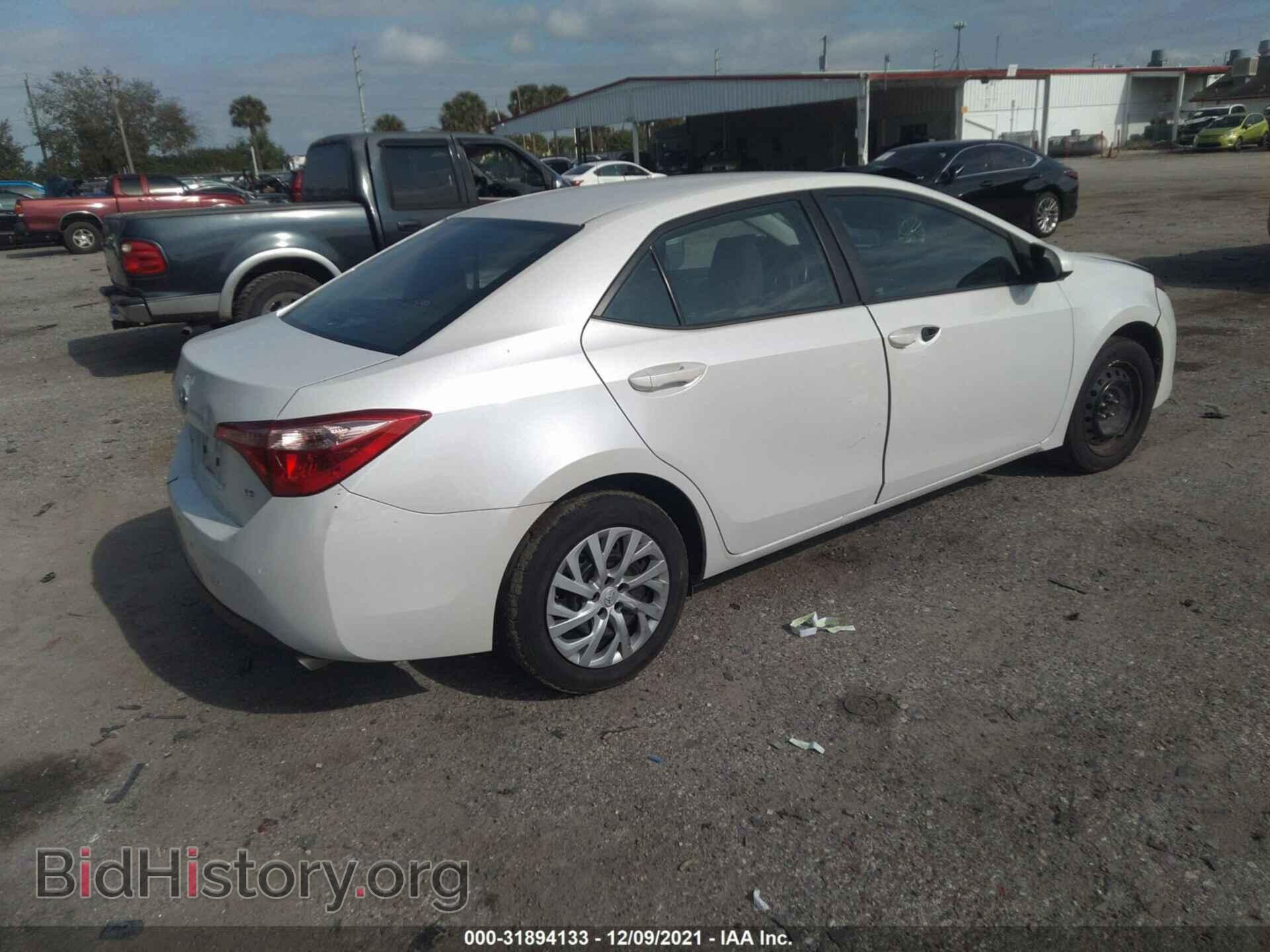 2017 TOYOTA COROLLA - VIN: 5YFBURHE8HP670964 - Фото 4