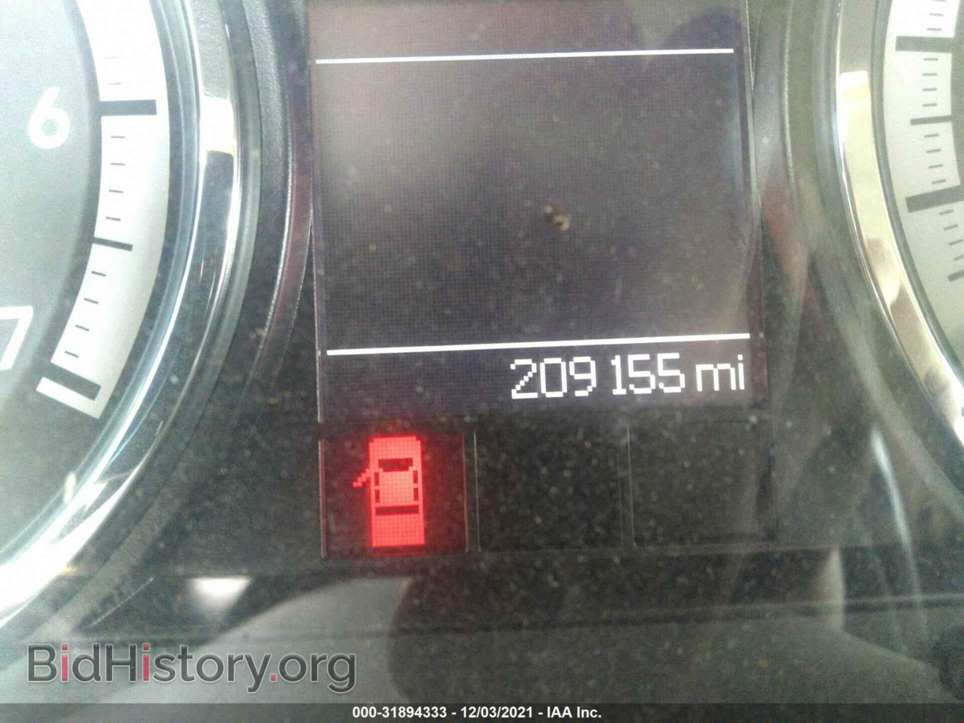 2011 RAM 1500 - VIN: 1D7RB1CT8BS696052 - Photo 7