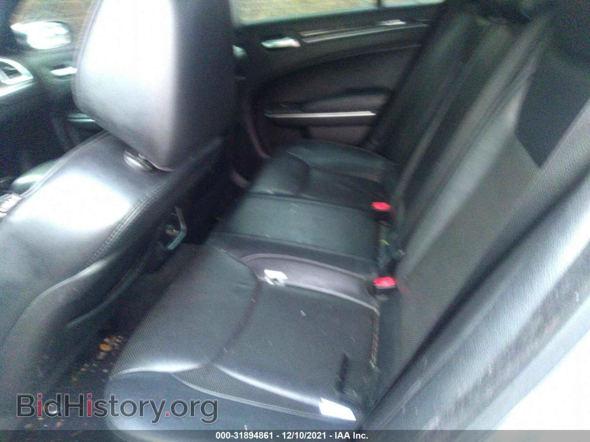 2013 CHRYSLER 300 - VIN: 2C3CCAET7DH674021 - Фото 8