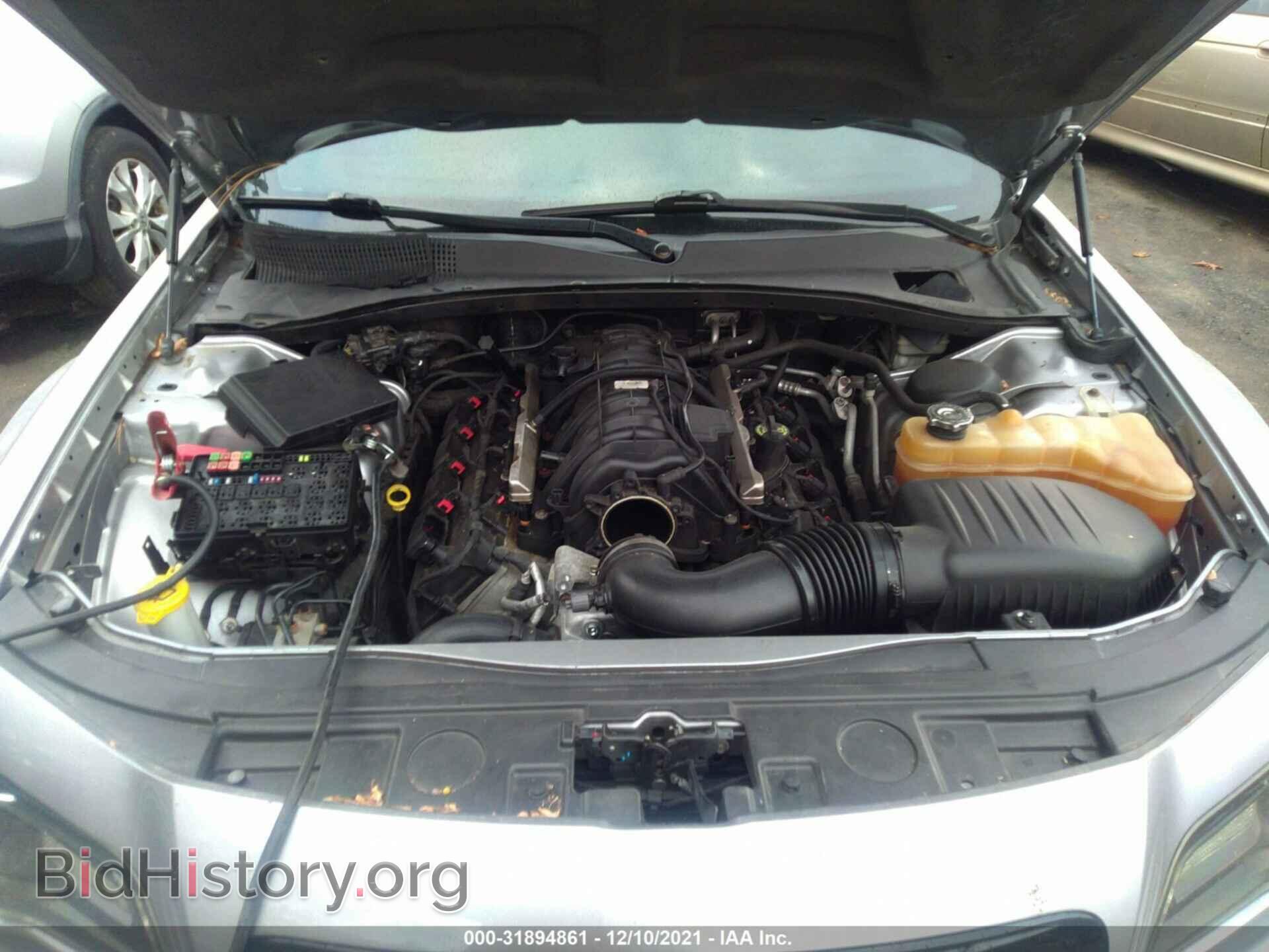 2013 CHRYSLER 300 - VIN: 2C3CCAET7DH674021 - Фото 10