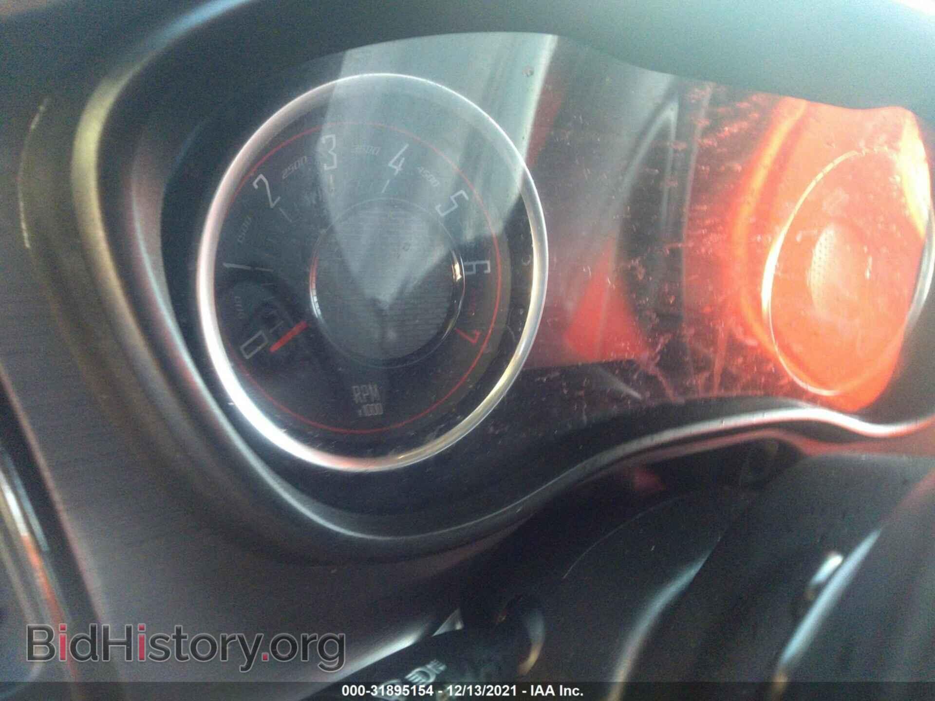 2018 DODGE CHALLENGER - VIN: 2C3CDZAG4JH172048 - Фото 7