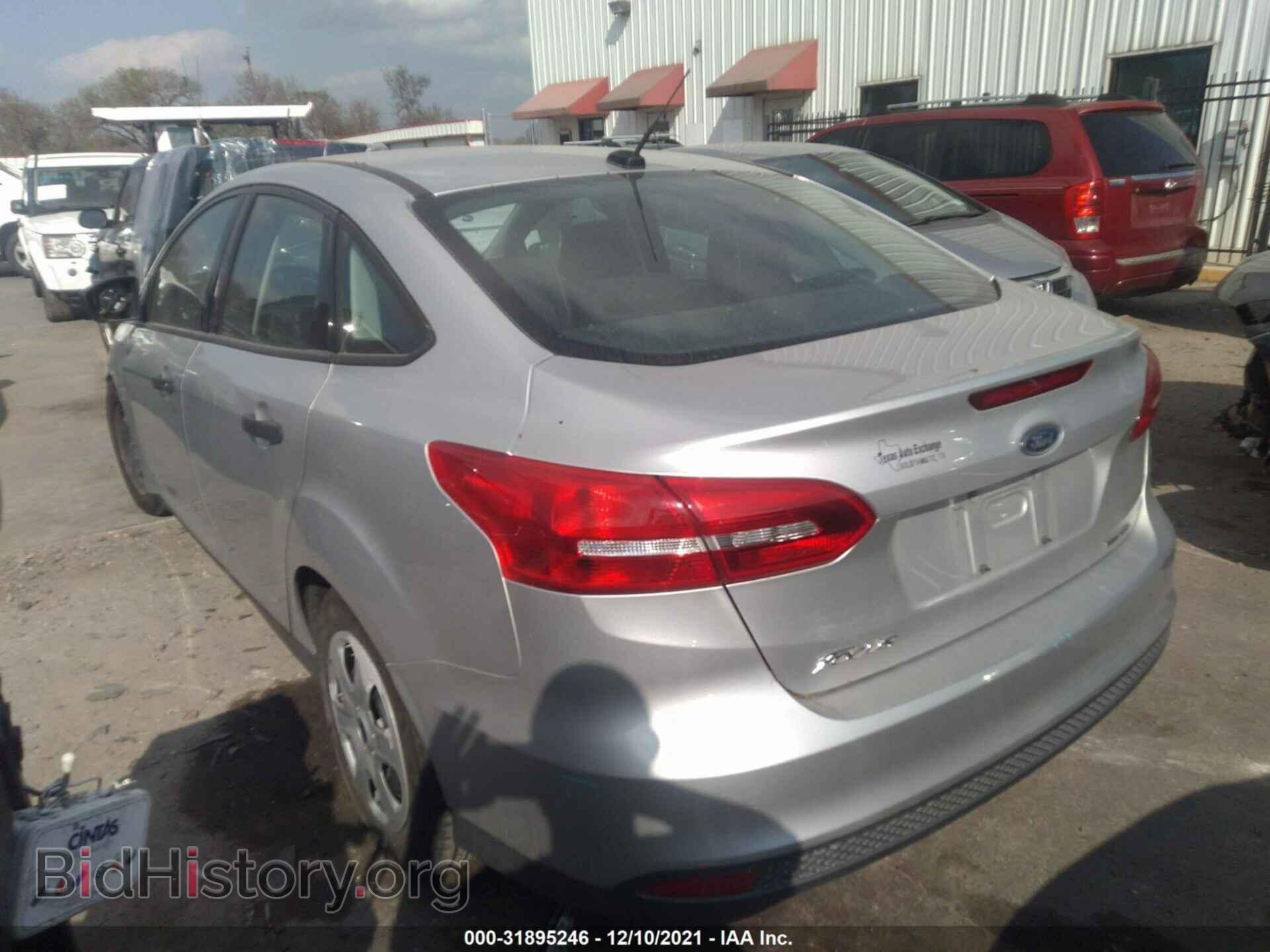 2016 FORD FOCUS - VIN: 1FADP3E29GL305827 - Фото 3