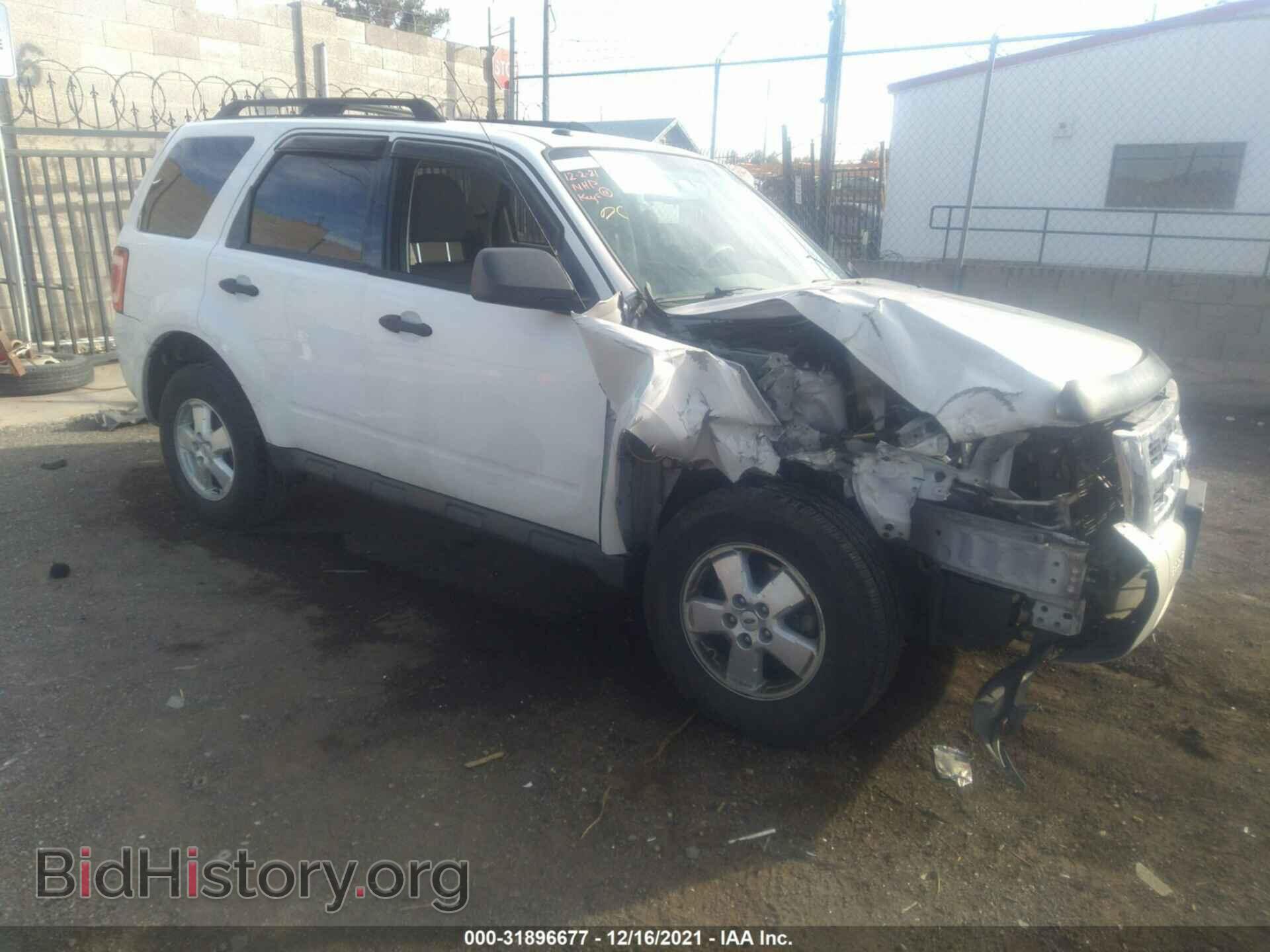 Photo 1FMCU03GX9KA43929 - FORD ESCAPE 2009
