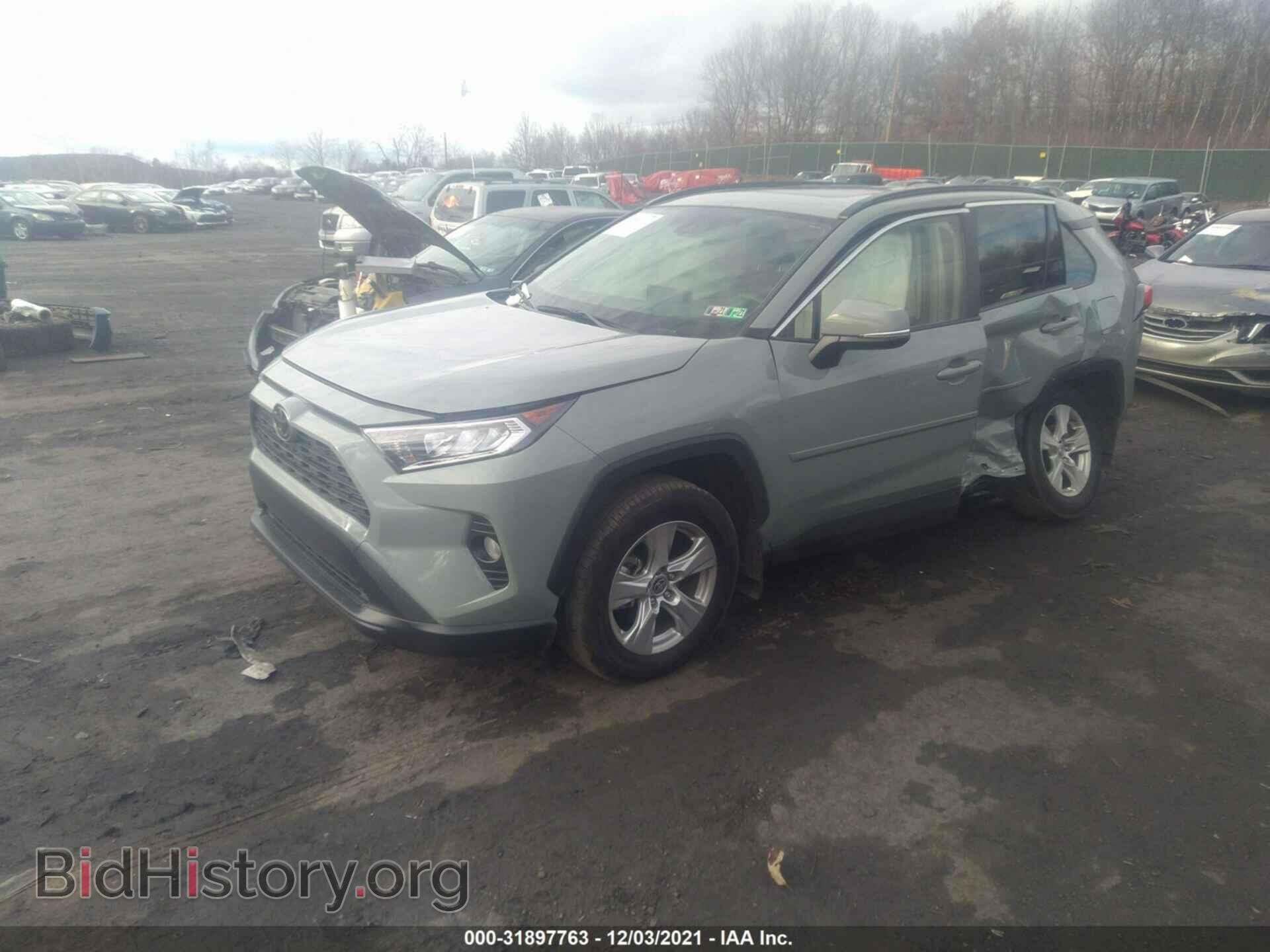 2020 TOYOTA RAV4 - VIN: JTMP1RFV8LD066909 - Фото 2