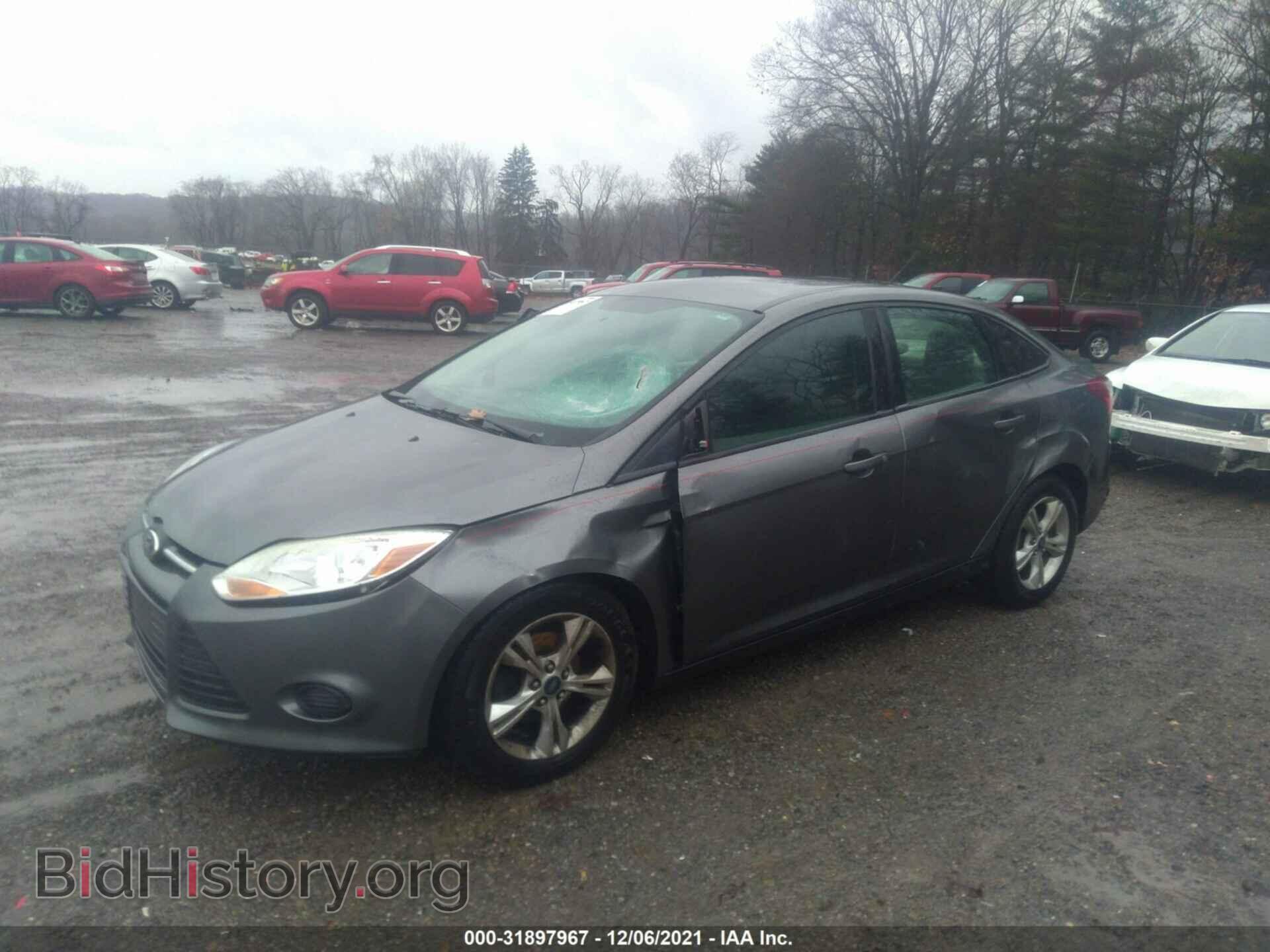 2013 FORD FOCUS - VIN: 1FADP3F26DL194714 - Фото 2
