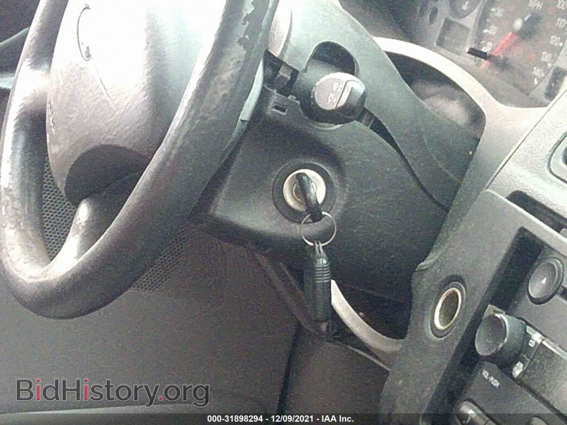 2006 FORD FOCUS - VIN: 1FAFP34N36W247246 - Фото 11